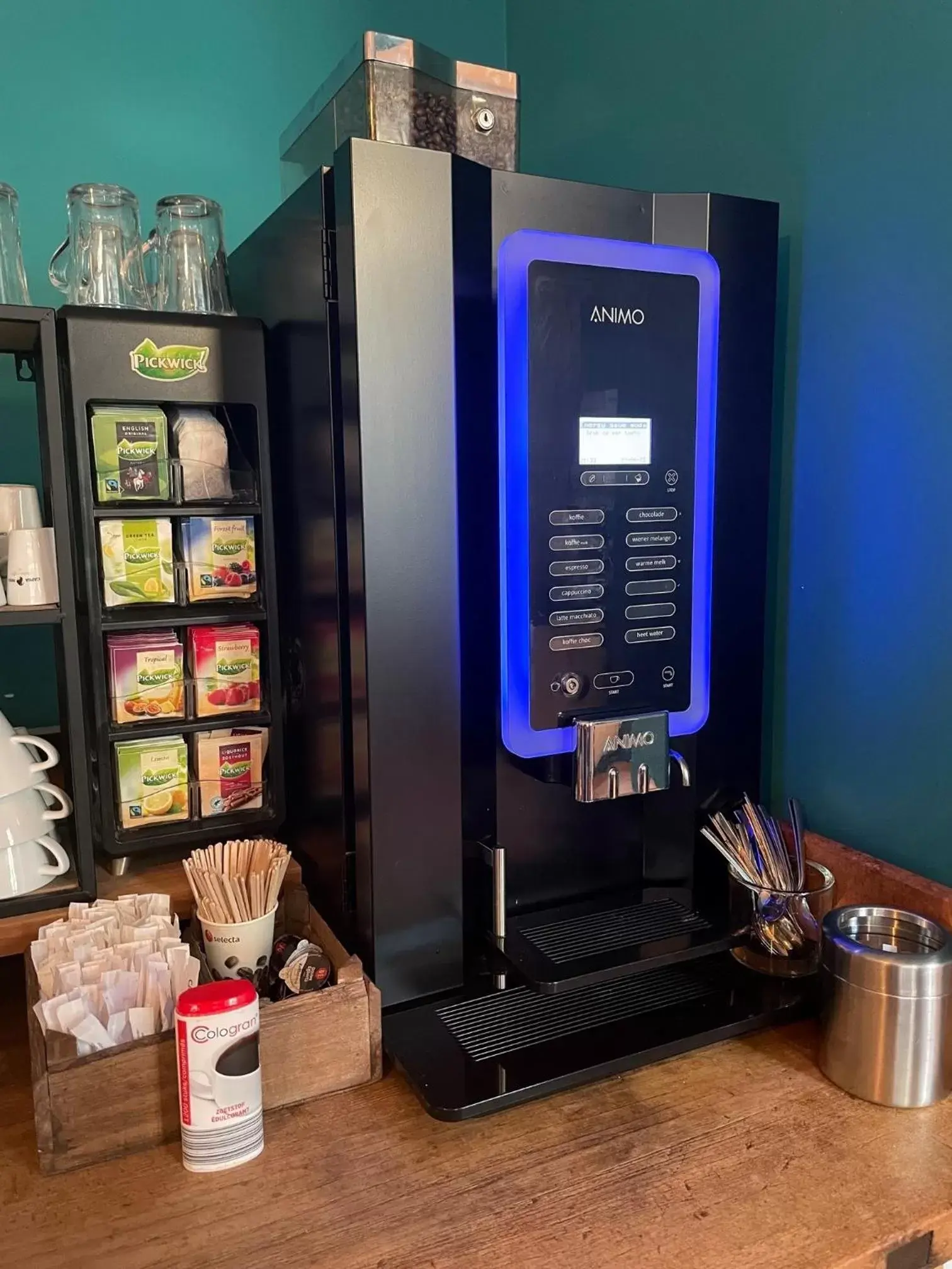 Coffee/tea facilities in Hotel Old Dutch Bergen op Zoom