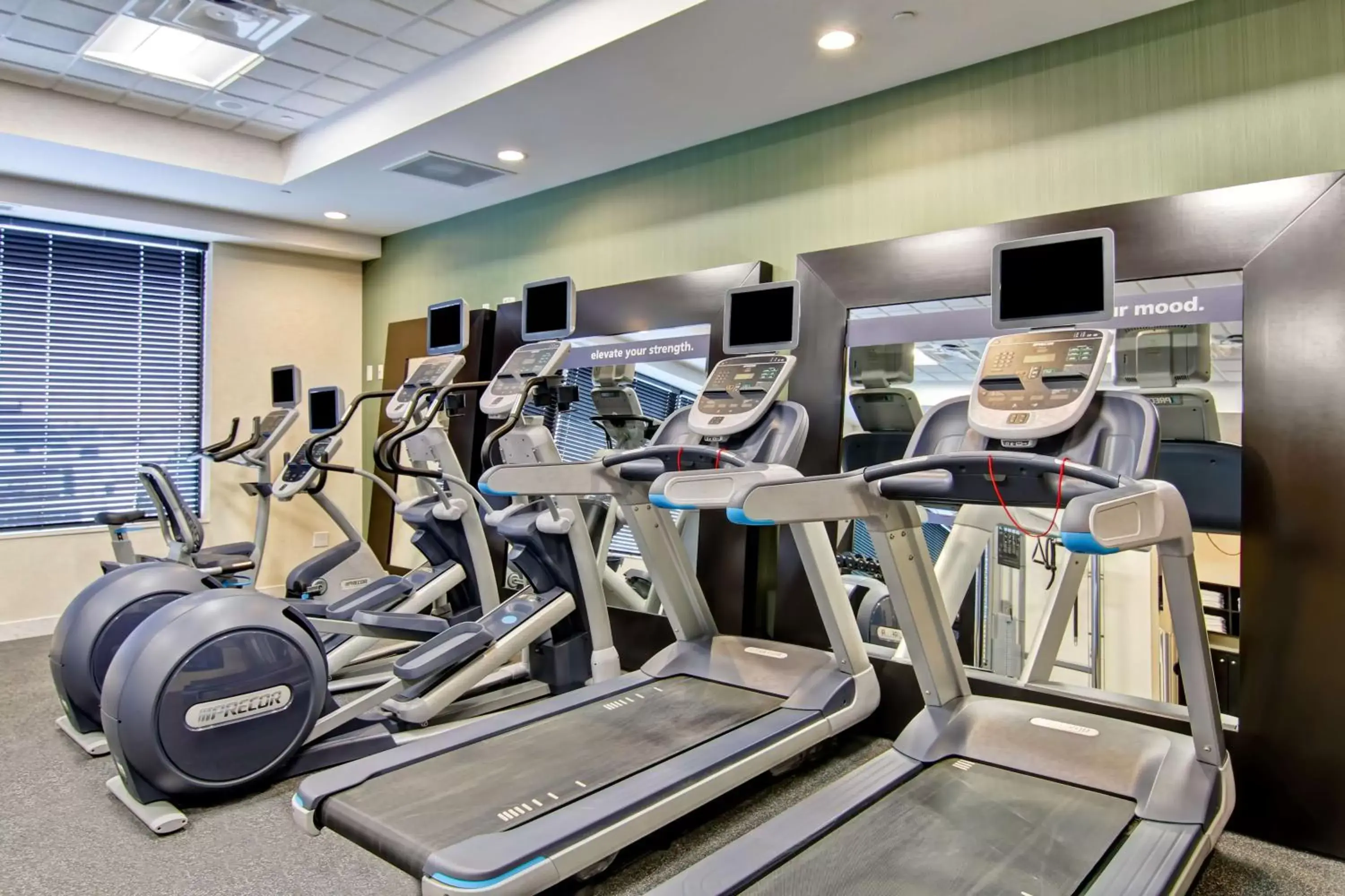 Fitness centre/facilities, Fitness Center/Facilities in Hampton Inn & Suites by Hilton Saskatoon Airport