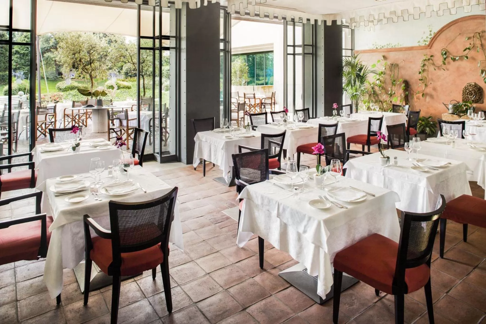 Business facilities in Cosmo Hotel Torri