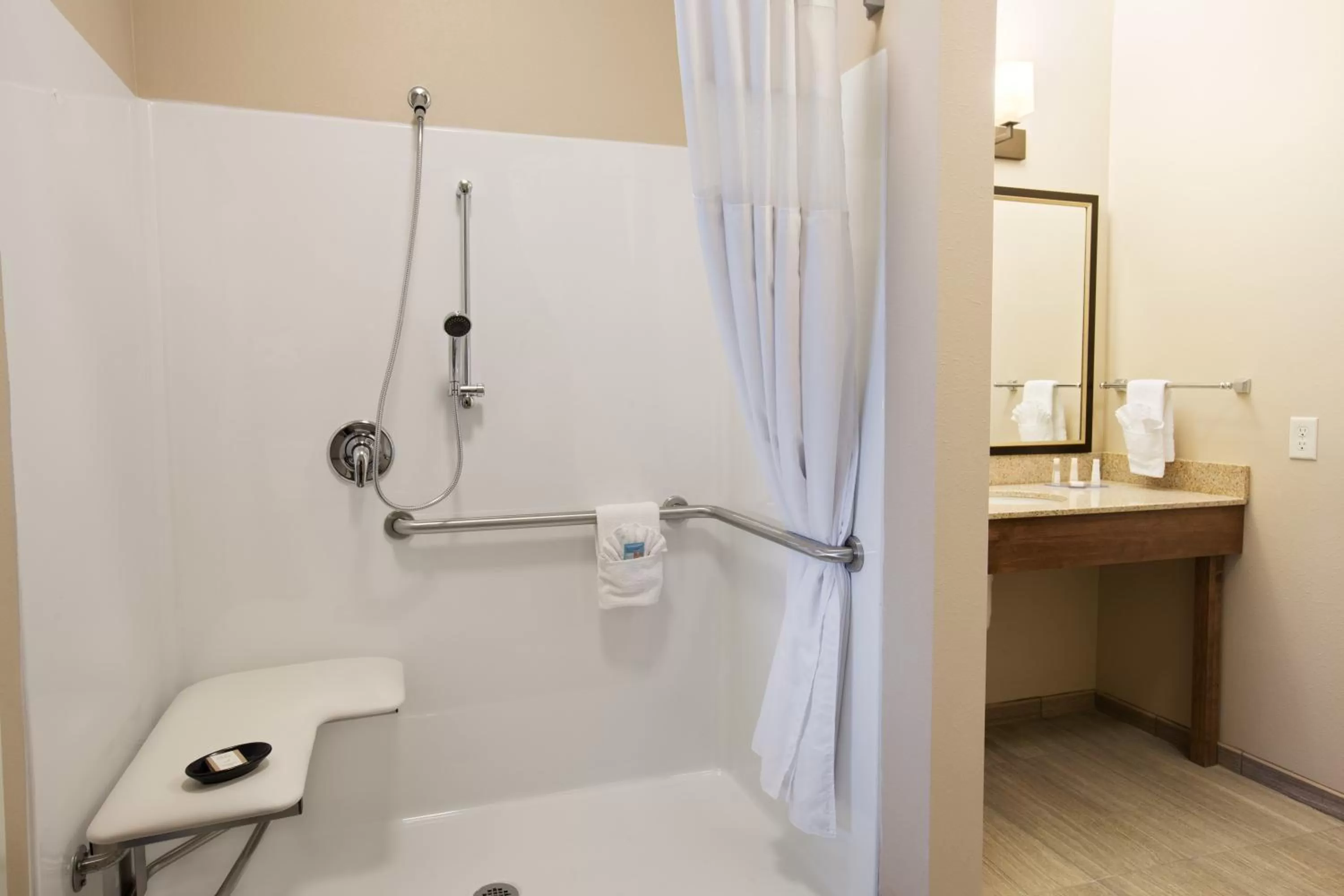 Shower in Baymont Inn & Suites by Wyndham Odessa