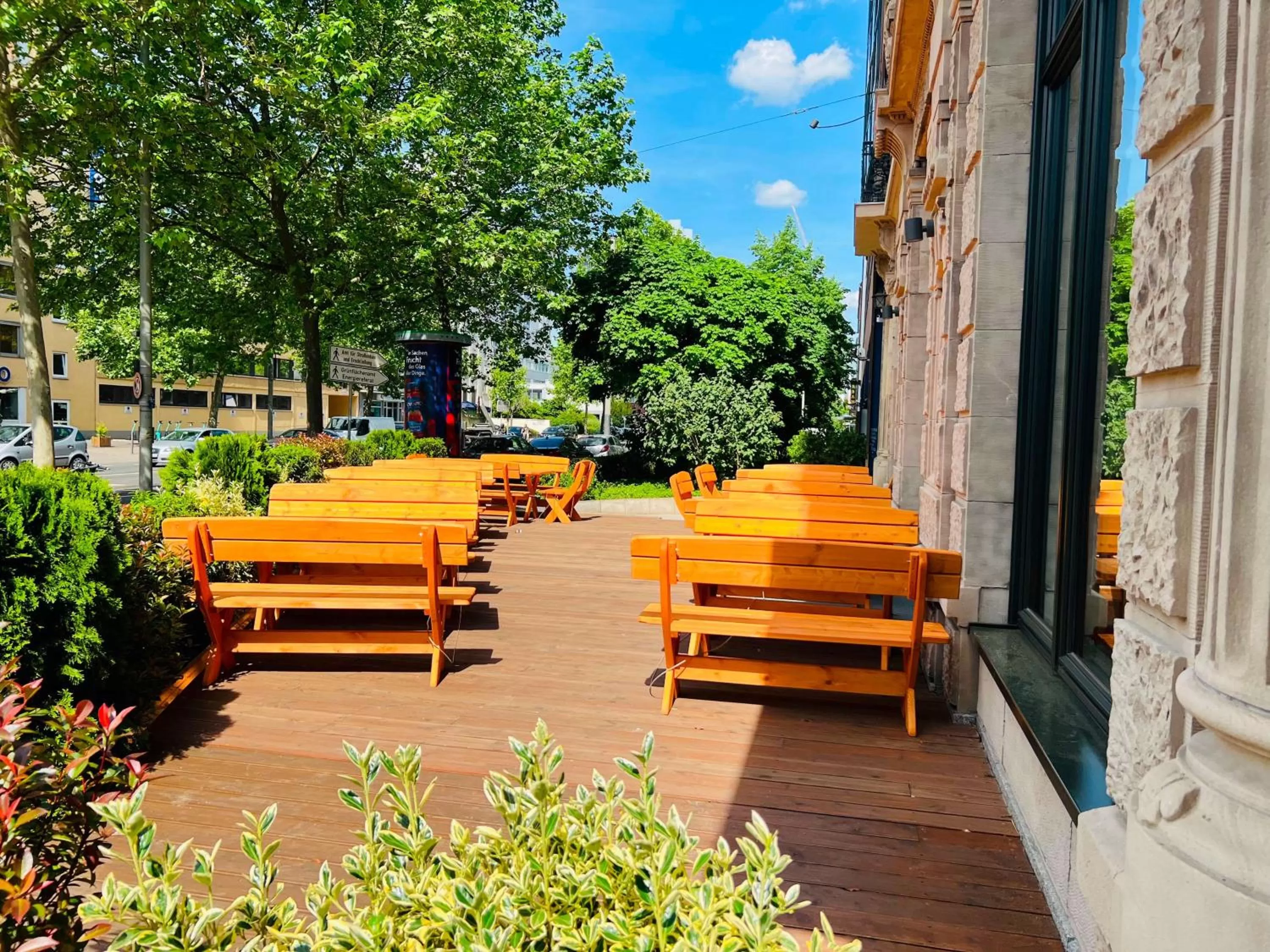 Restaurant/places to eat in The Monument Hotel - BW Signature Collection