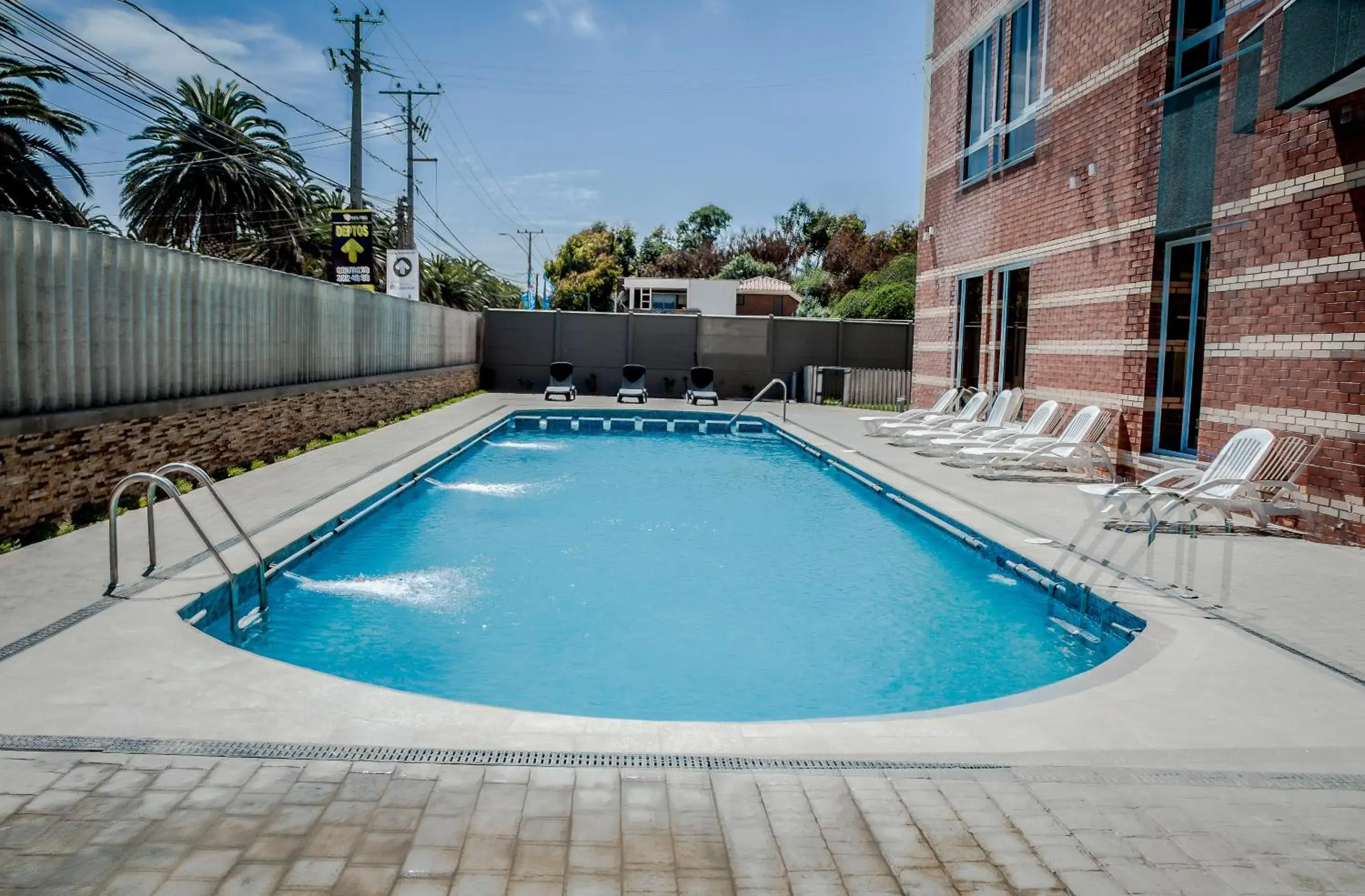 Staff, Swimming Pool in Hotel Diego de Almagro La Serena