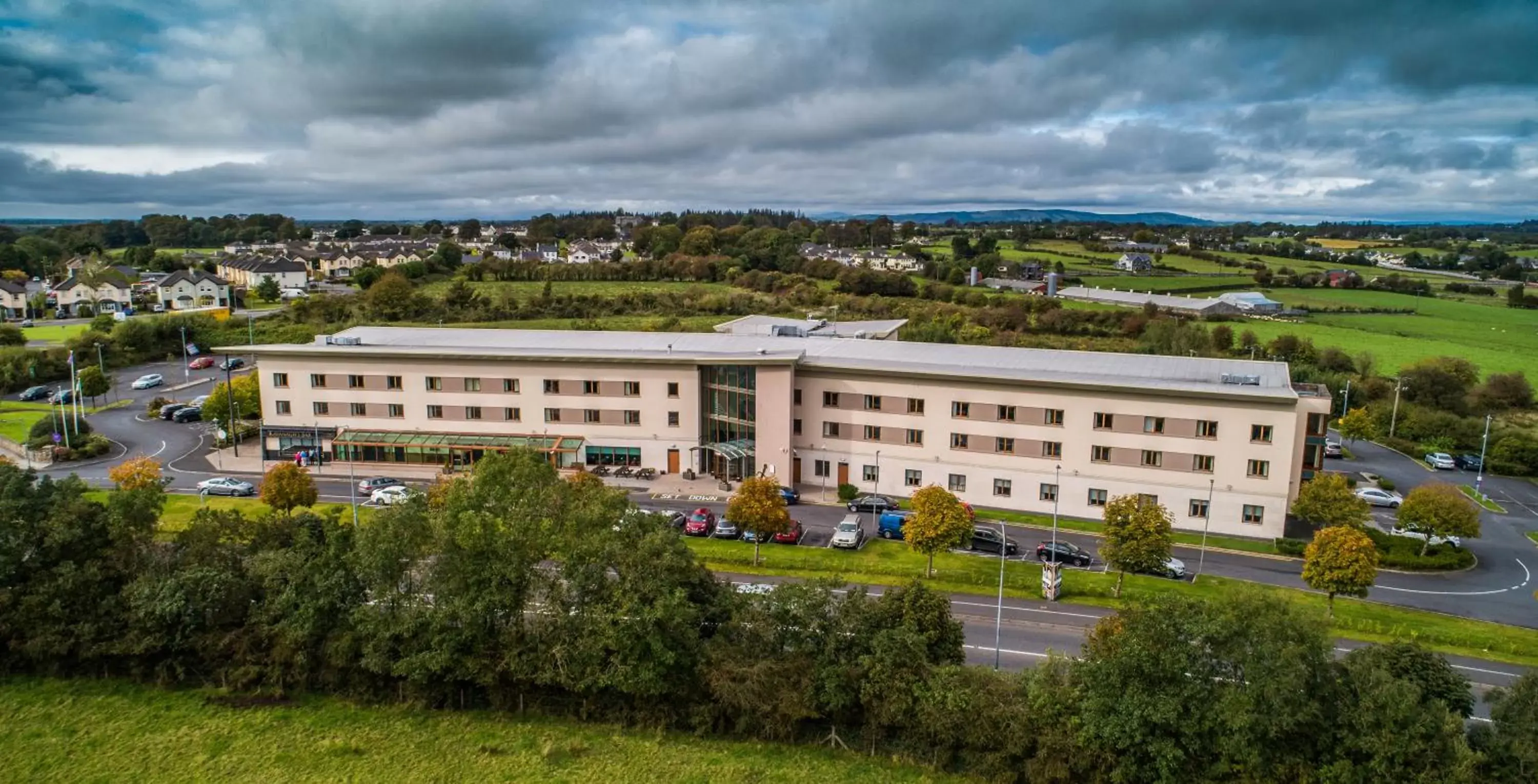 Property building, Bird's-eye View in McWilliam Park Hotel