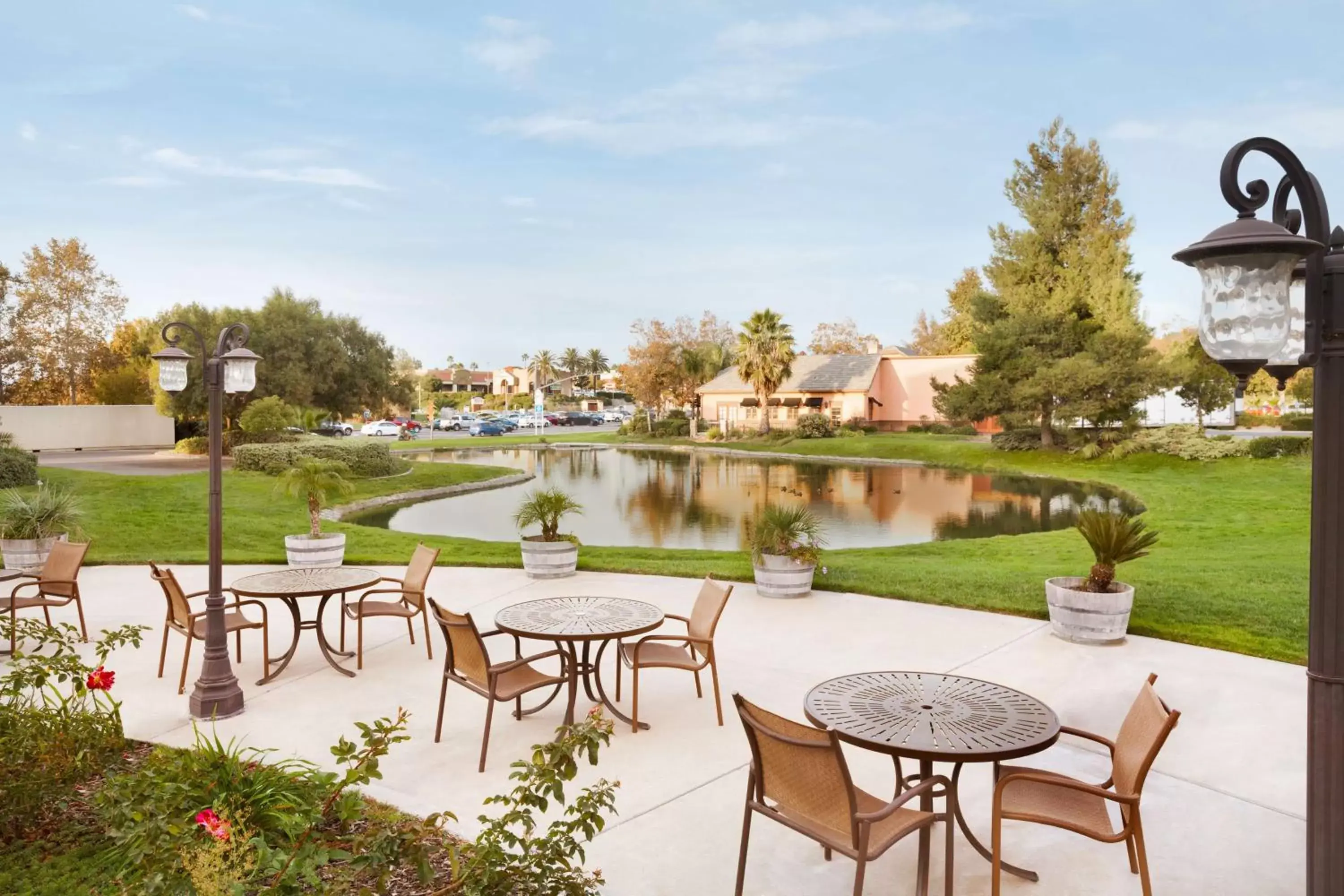 Patio in Embassy Suites by Hilton Temecula Valley Wine Country