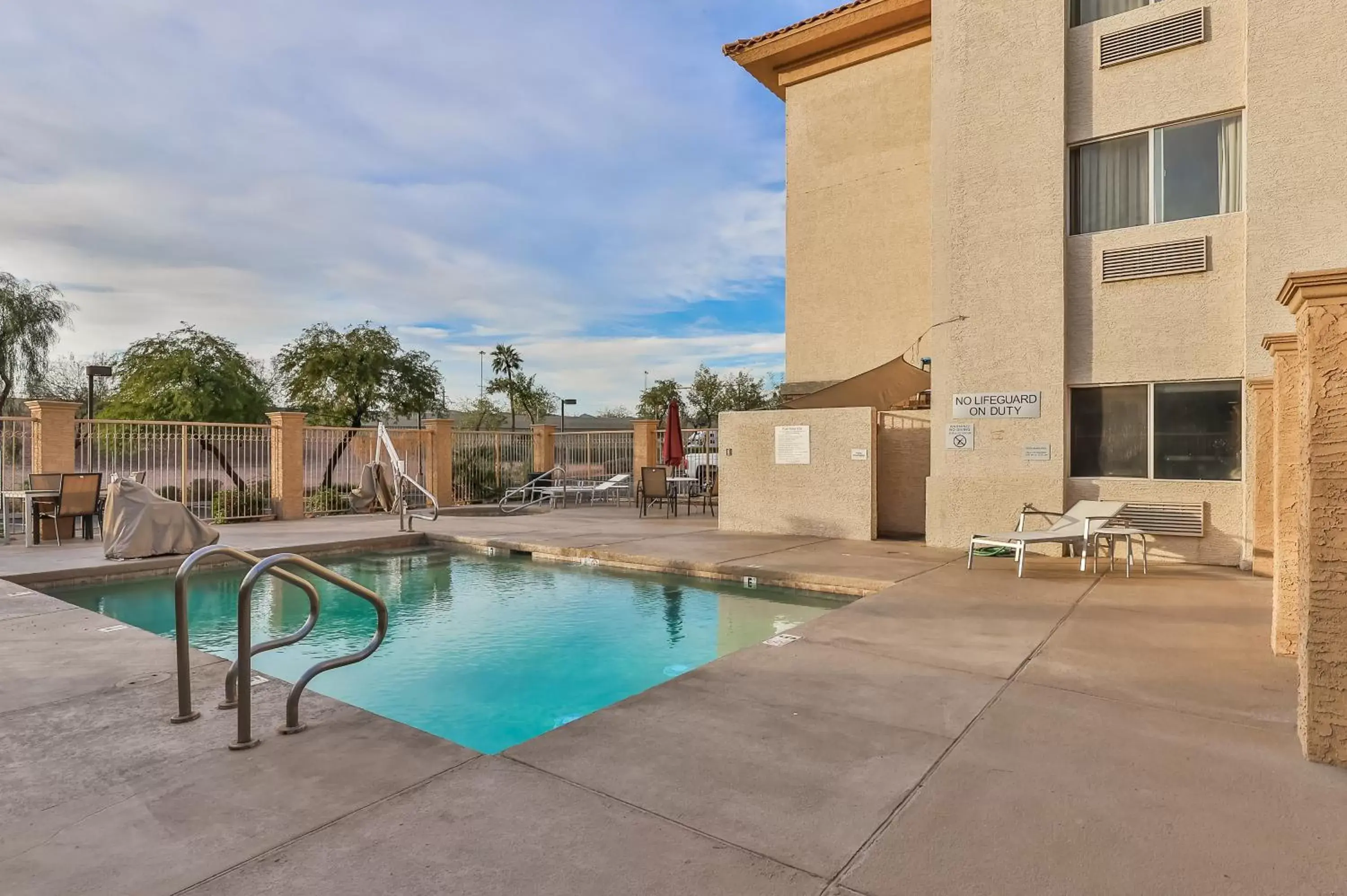 Pool view in Wingate by Wyndham Chandler Phoenix Pool view in Wingate by Wyndham Chandler Phoenix