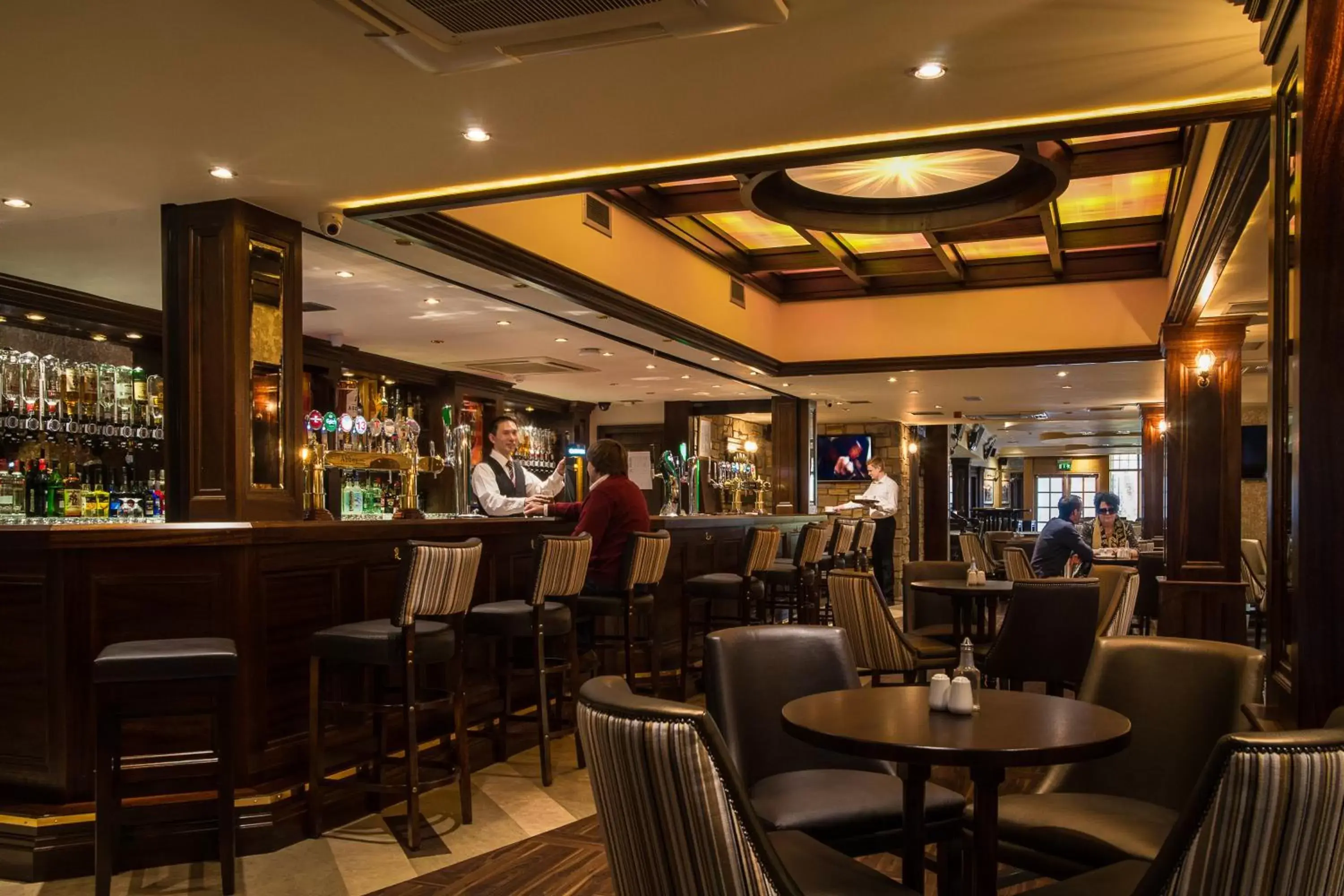 Lounge or bar, Restaurant/Places to Eat in Abbey Hotel Donegal