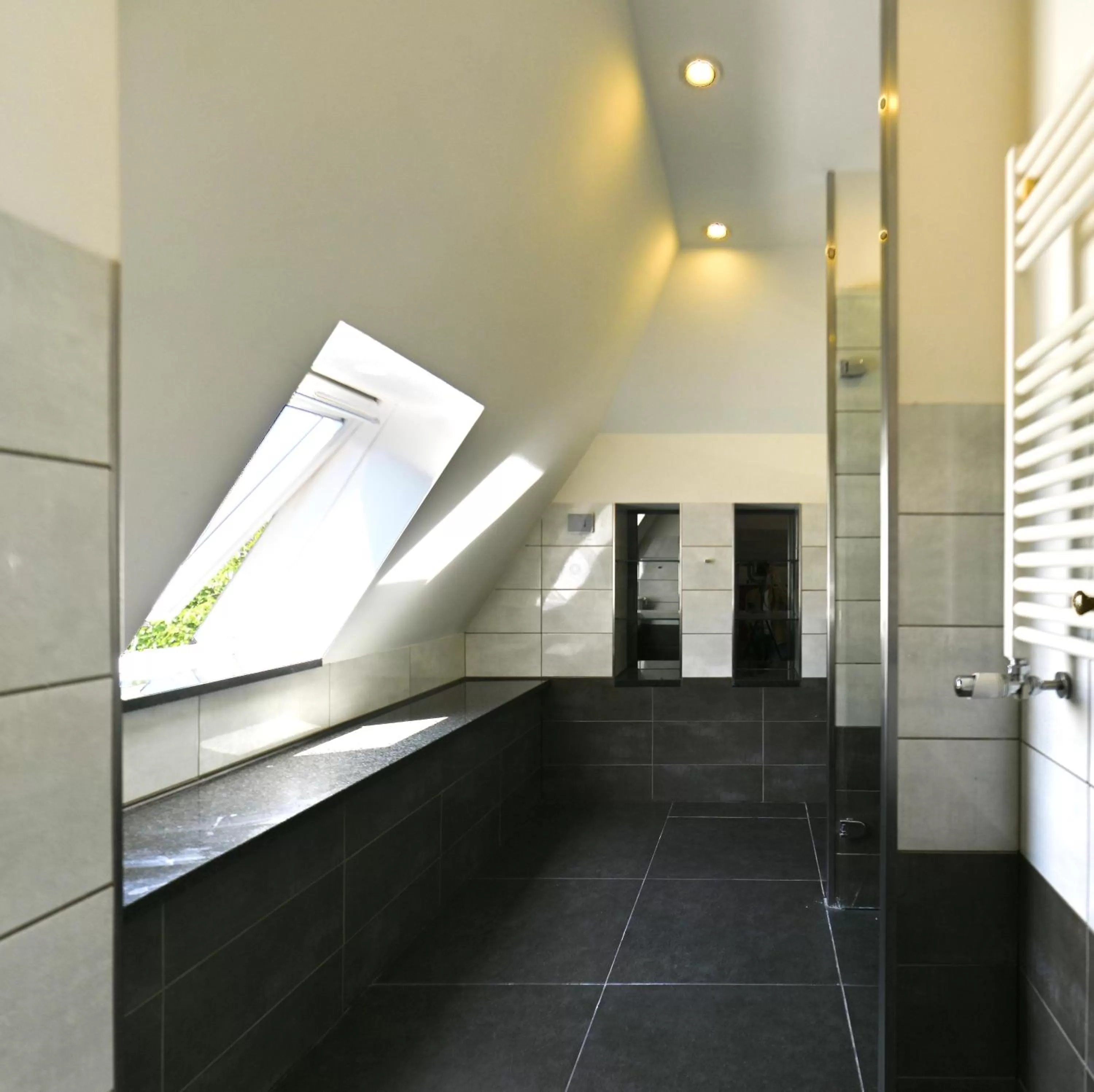 Bathroom in Xaviera's Bed and Breakfast