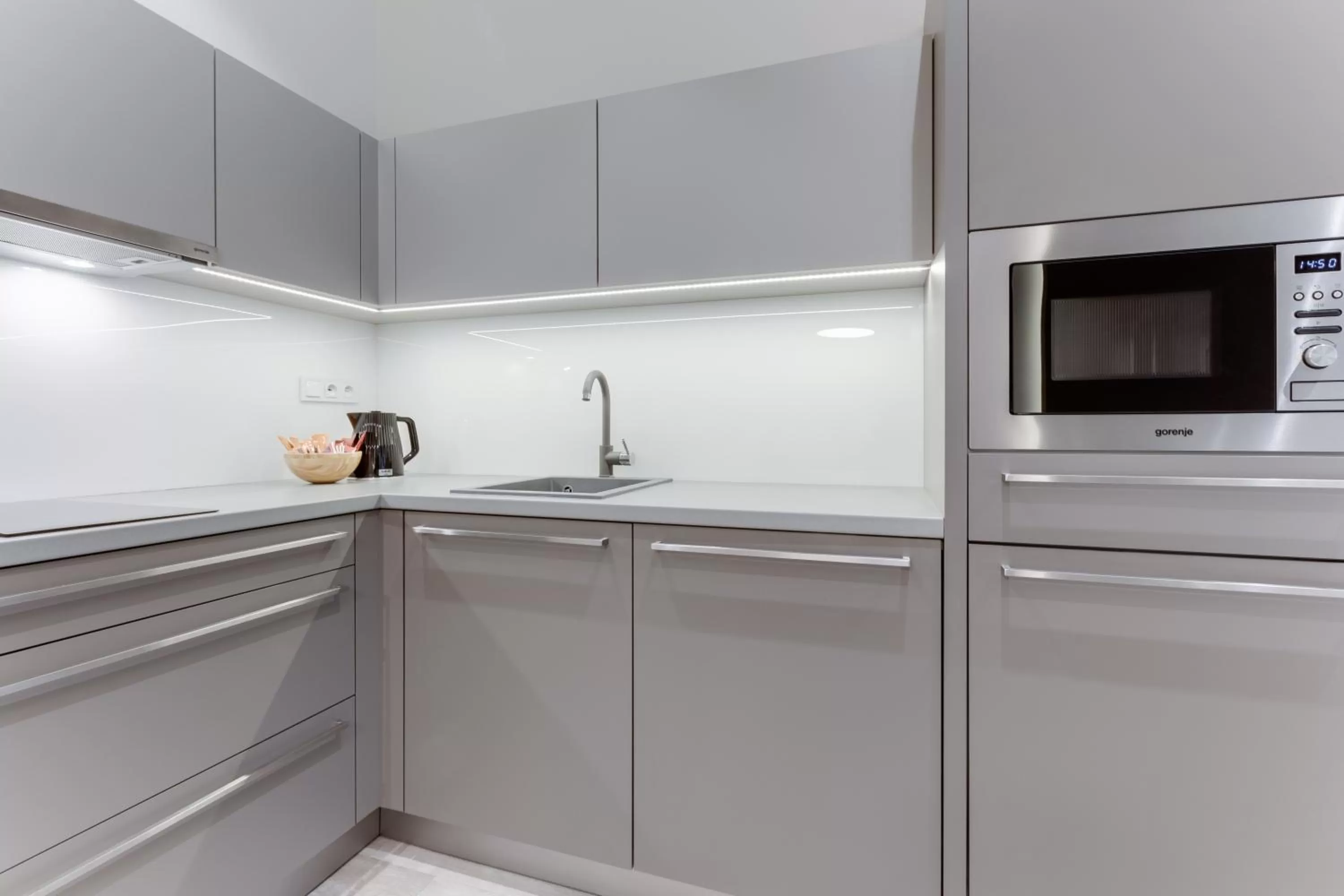 Coffee/tea facilities in Lampi Aparthotel Prague