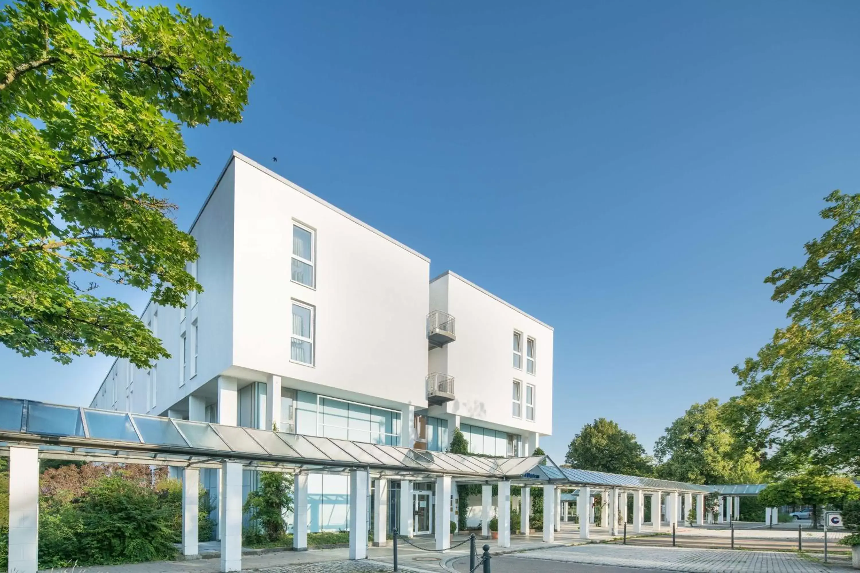 Property Building in Best Western Parkhotel Weingarten