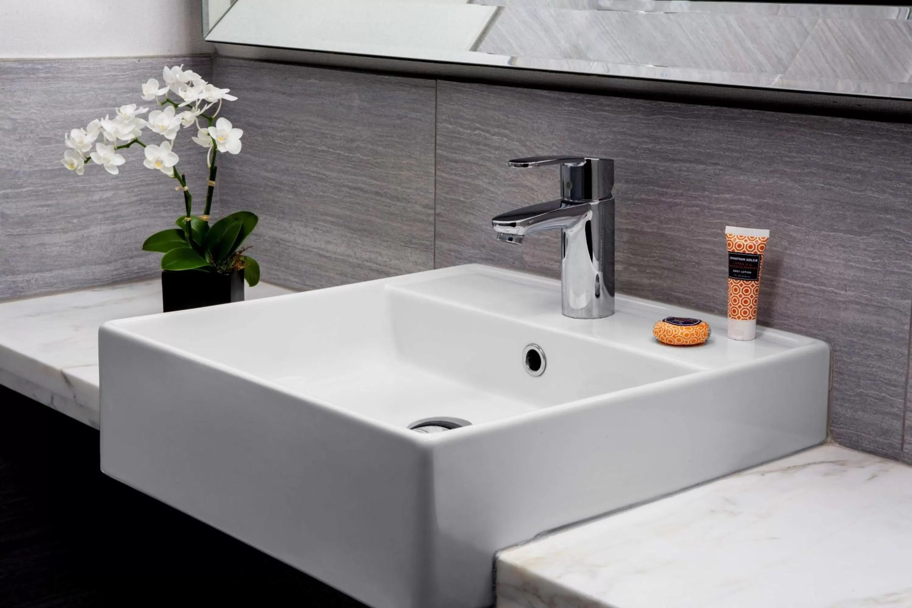 Bathroom in Park South Hotel, part of JdV by Hyatt