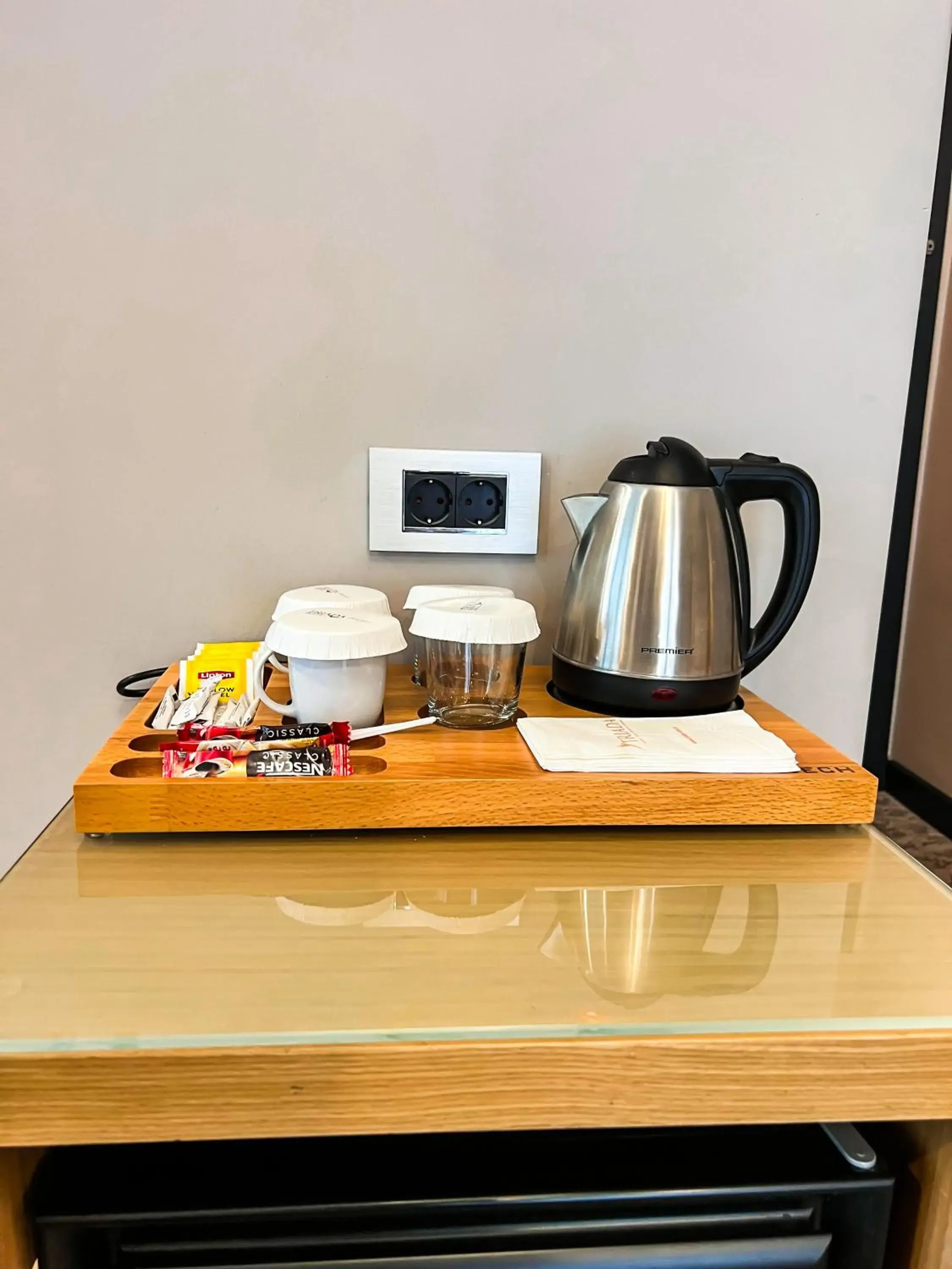 Coffee/tea facilities in Triada Hotel Karaköy