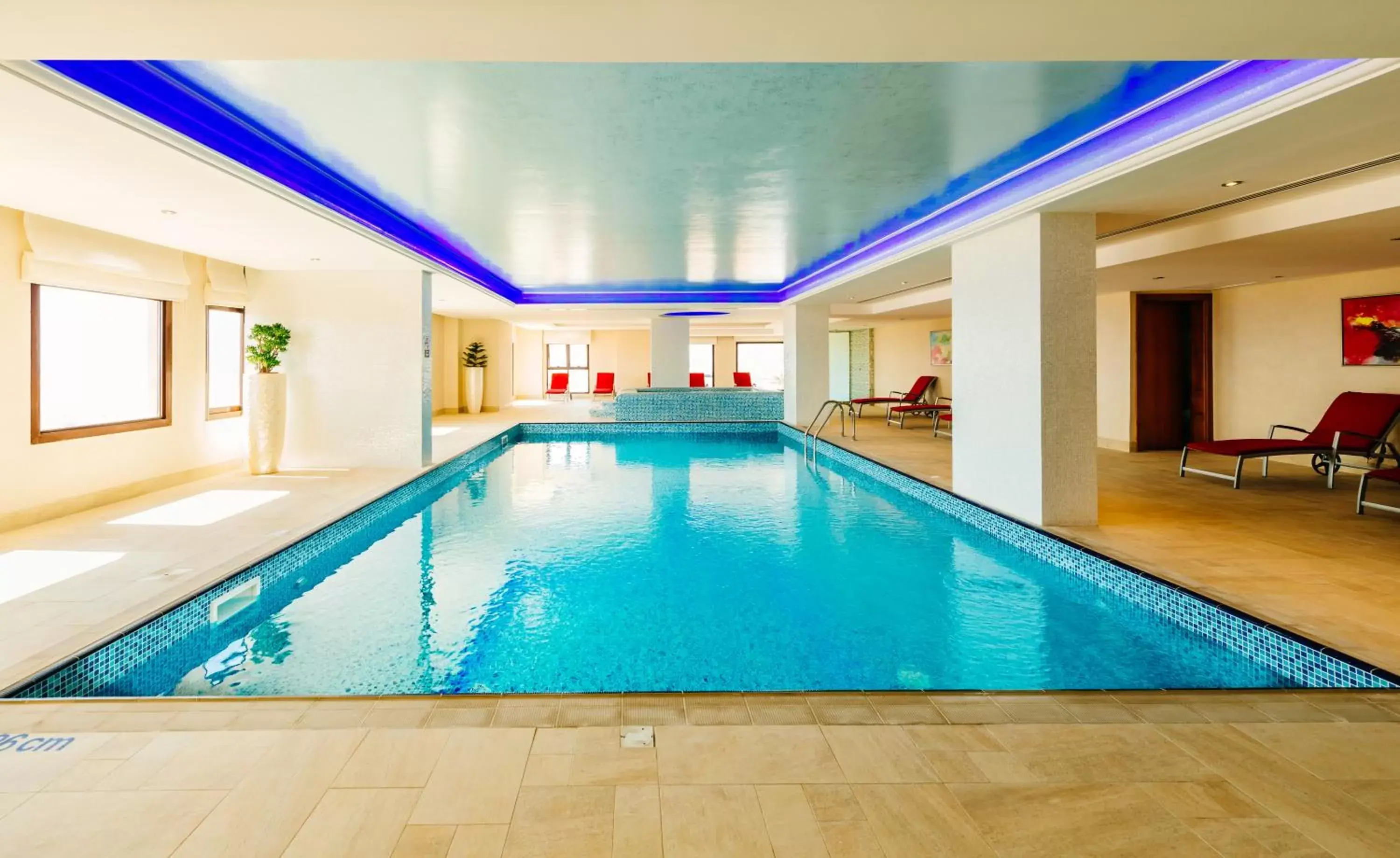 Swimming pool in Pullman Resort Al Marjan Island Swimming pool in Pullman Resort Al Marjan Island