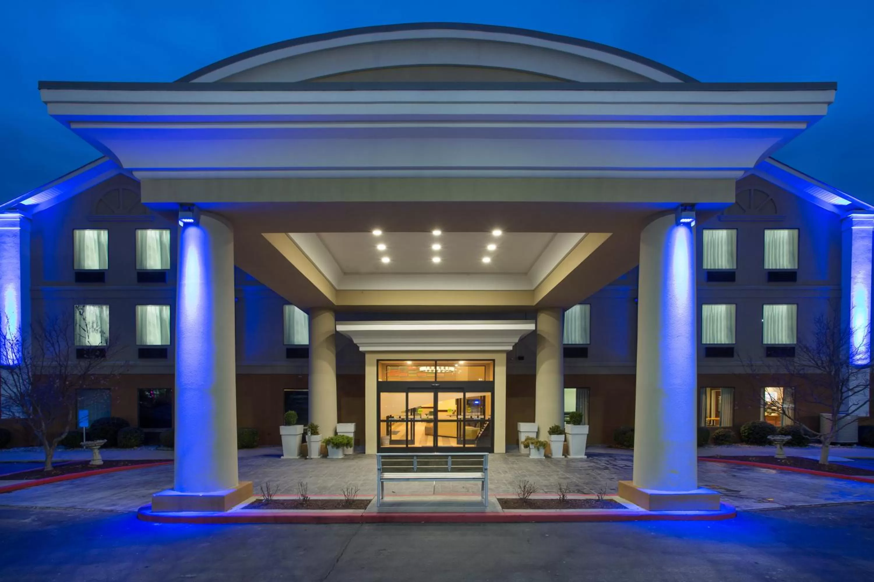 Property building in Holiday Inn Express Lexington Southwest Nicholasville by IHG