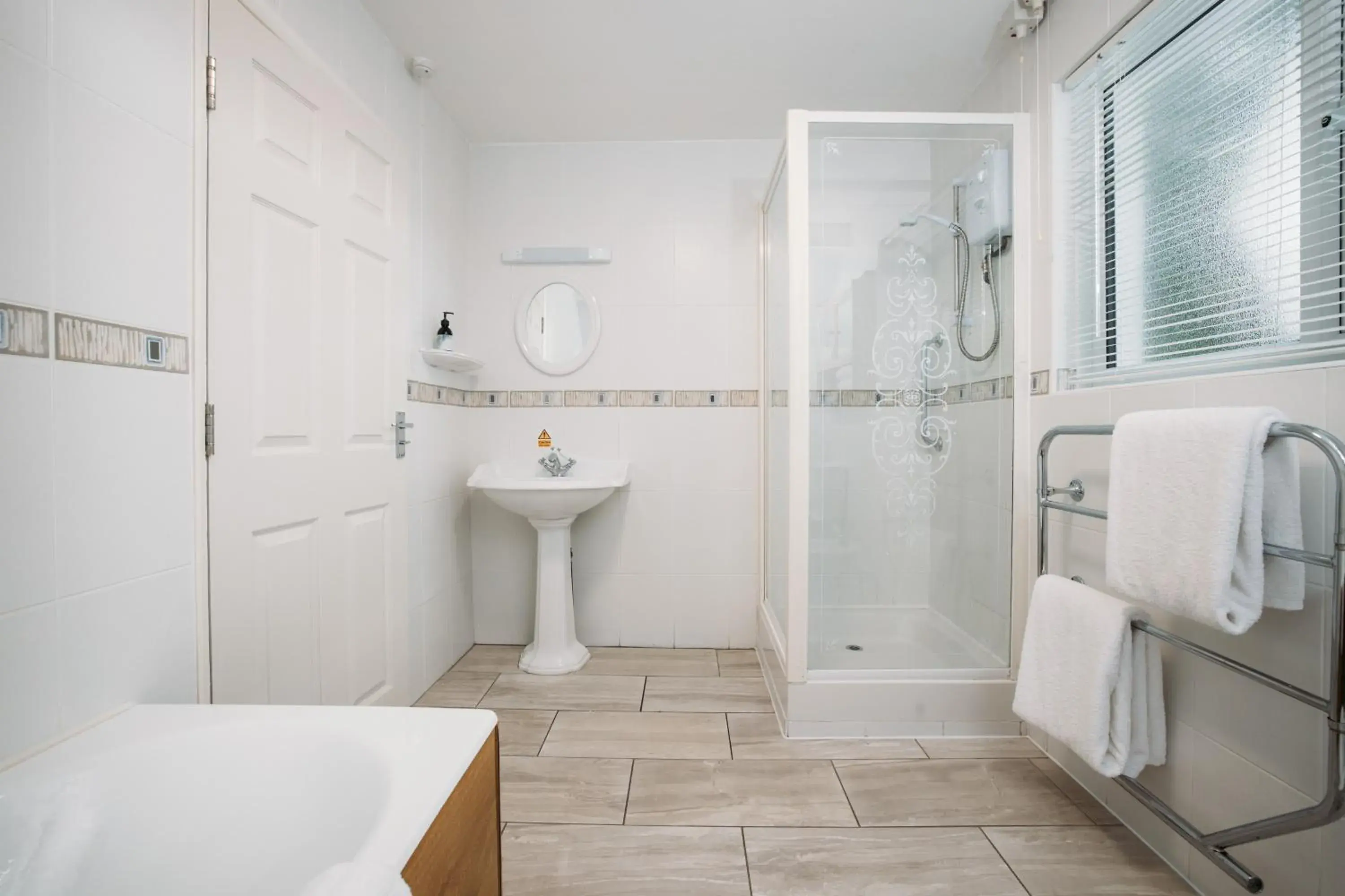 Shower, Bathroom in Hotel Meudon
