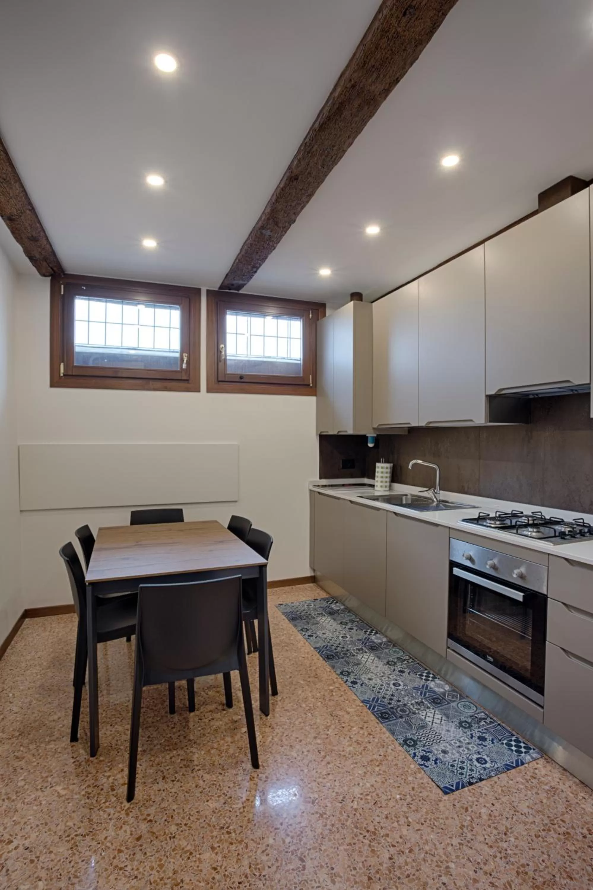 Kitchen or kitchenette in Hotel Guerrato