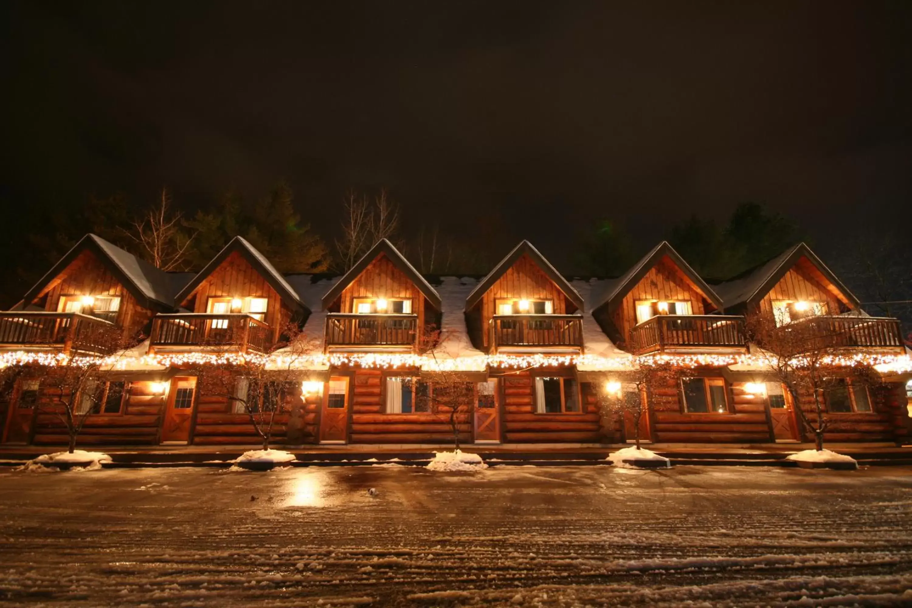 Property Building in Nootka Lodge