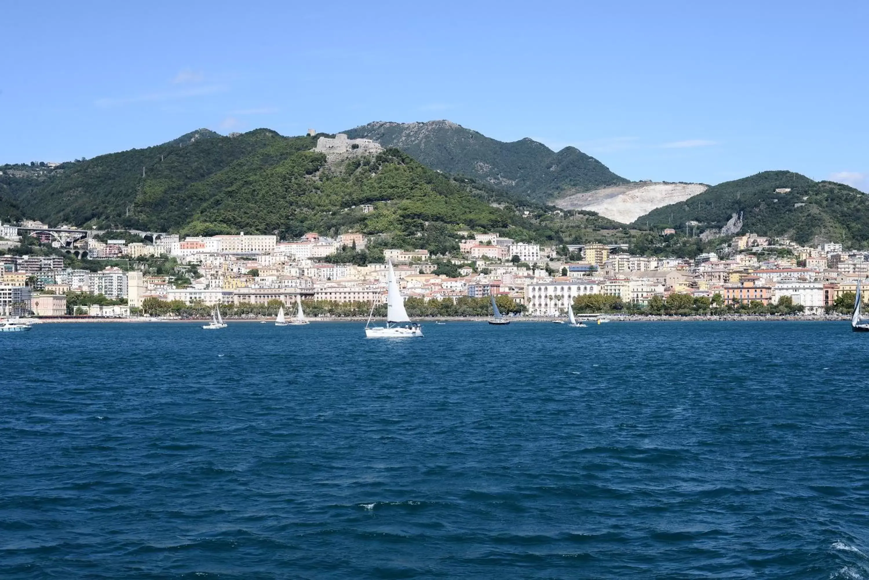 Nearby landmark in L'Ancora di Torrione