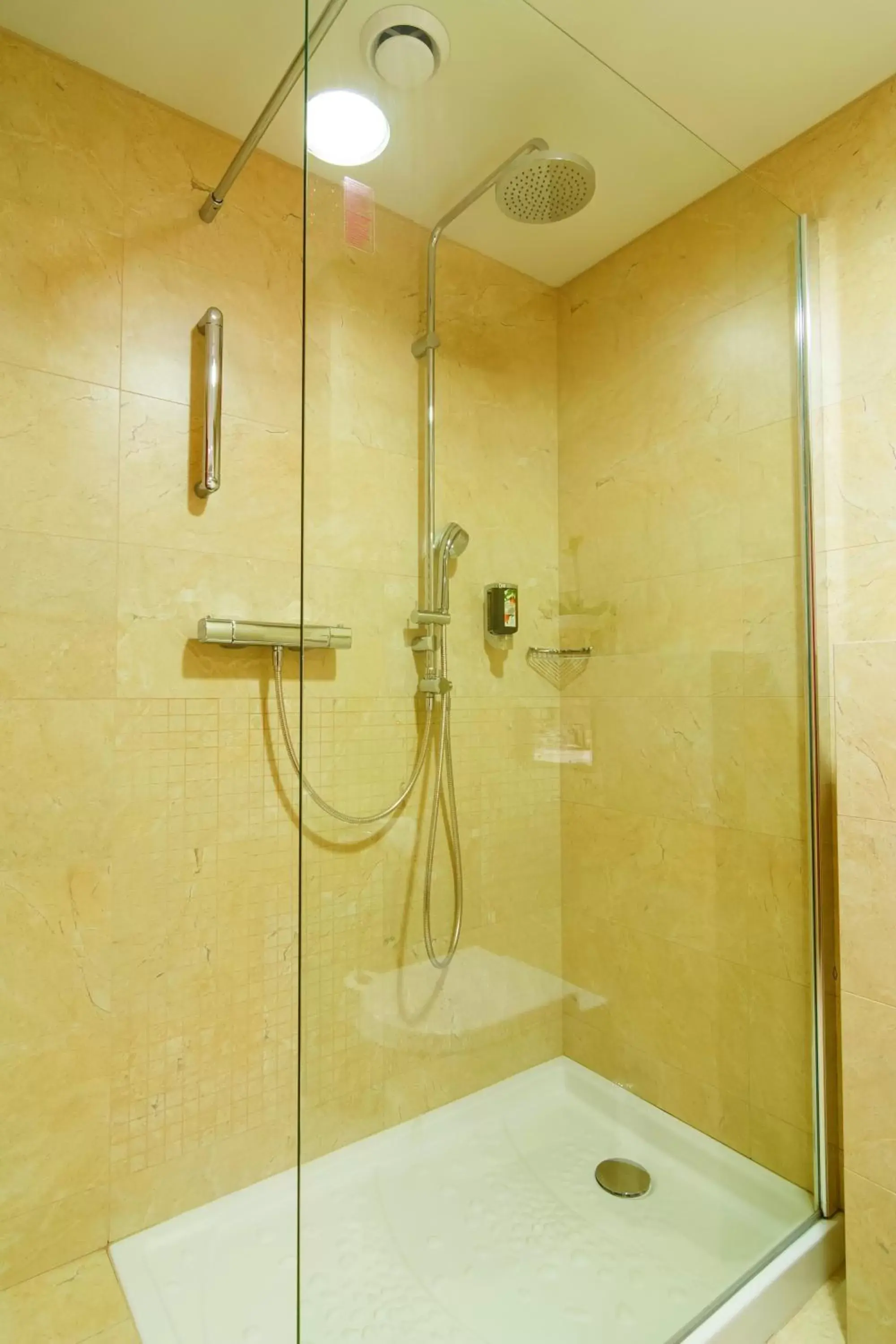 Shower, Bathroom in Ramada by Wyndham Oradea