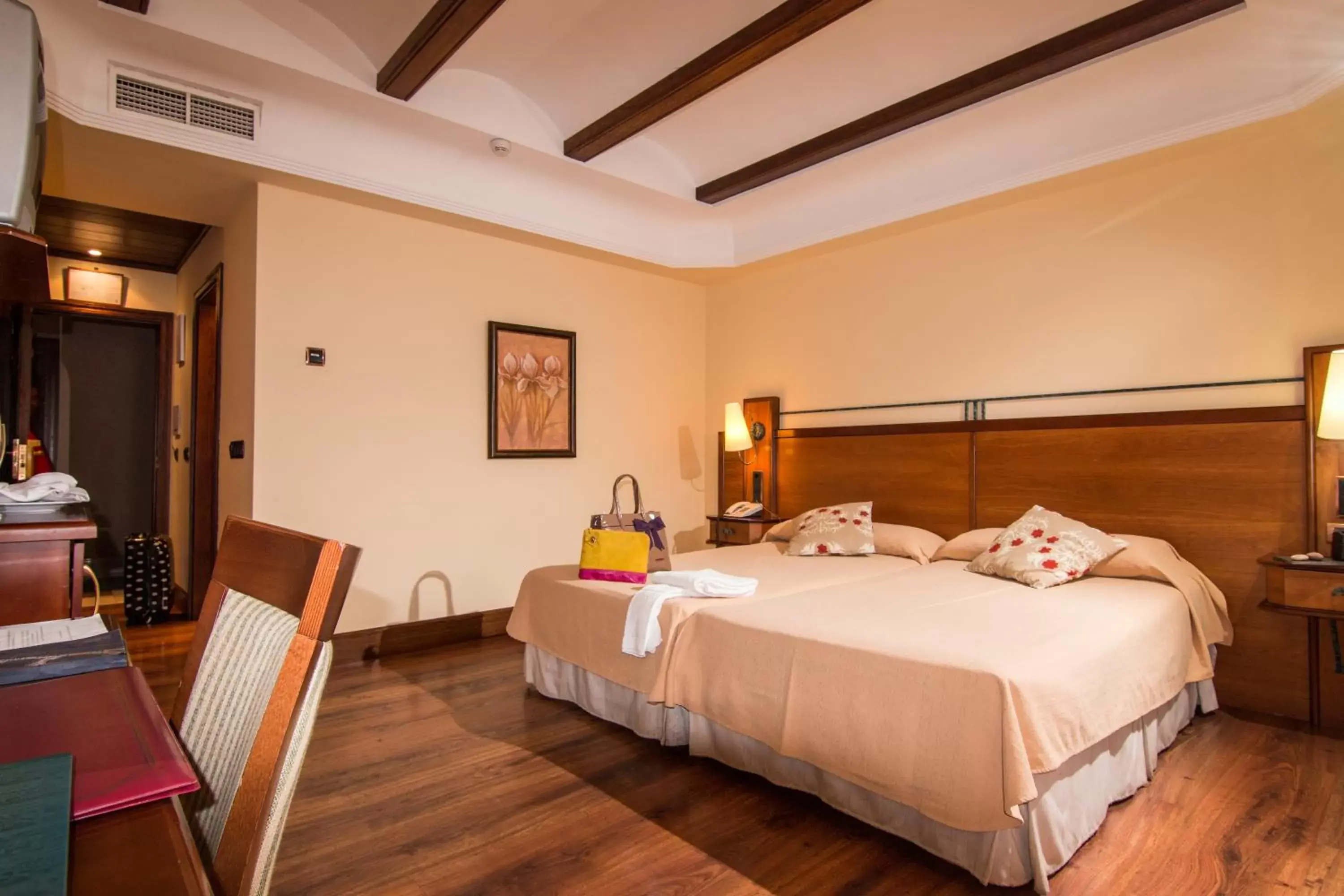 Bedroom, Bed in Hotel Abades Guadix