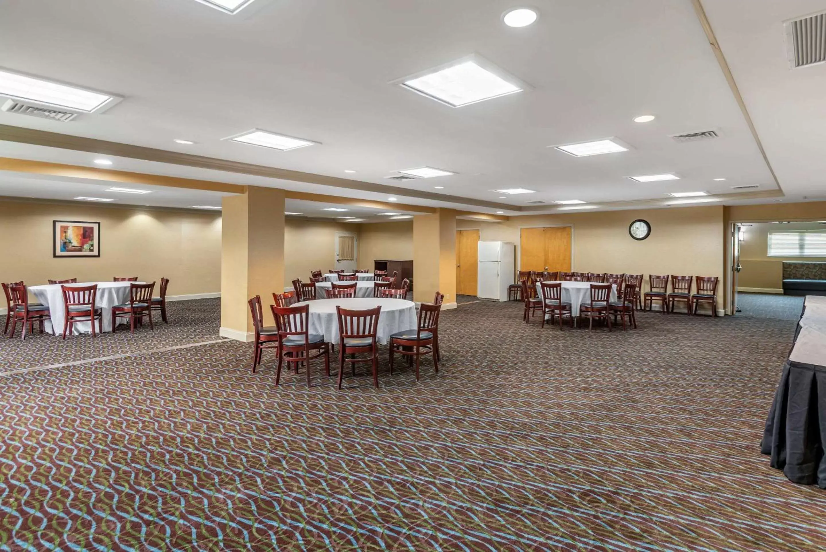 On site, Restaurant/Places to Eat in Comfort Inn & Suites Glen Mills - Concordville