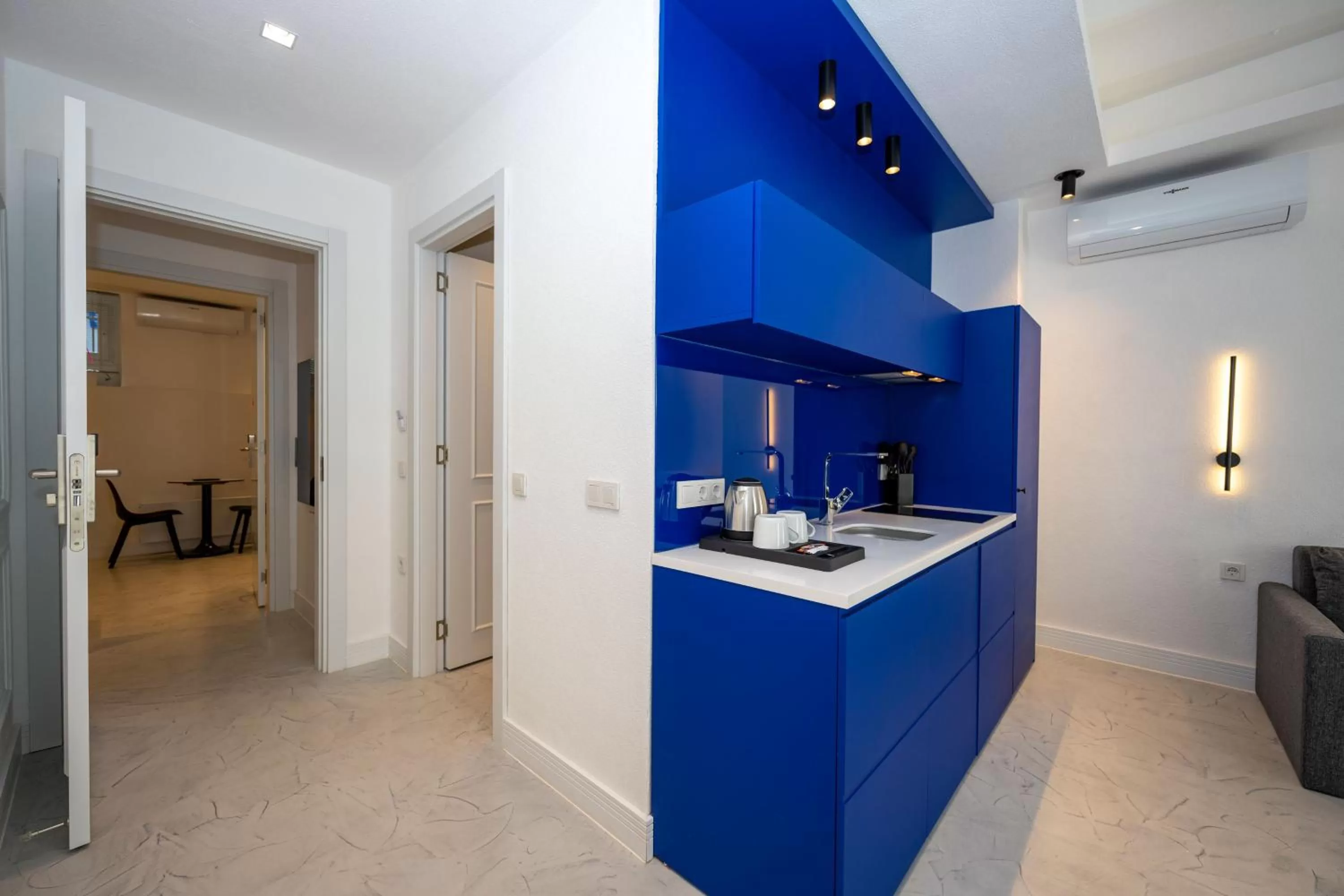 Kitchen or kitchenette in Juno Hotel Taksim
