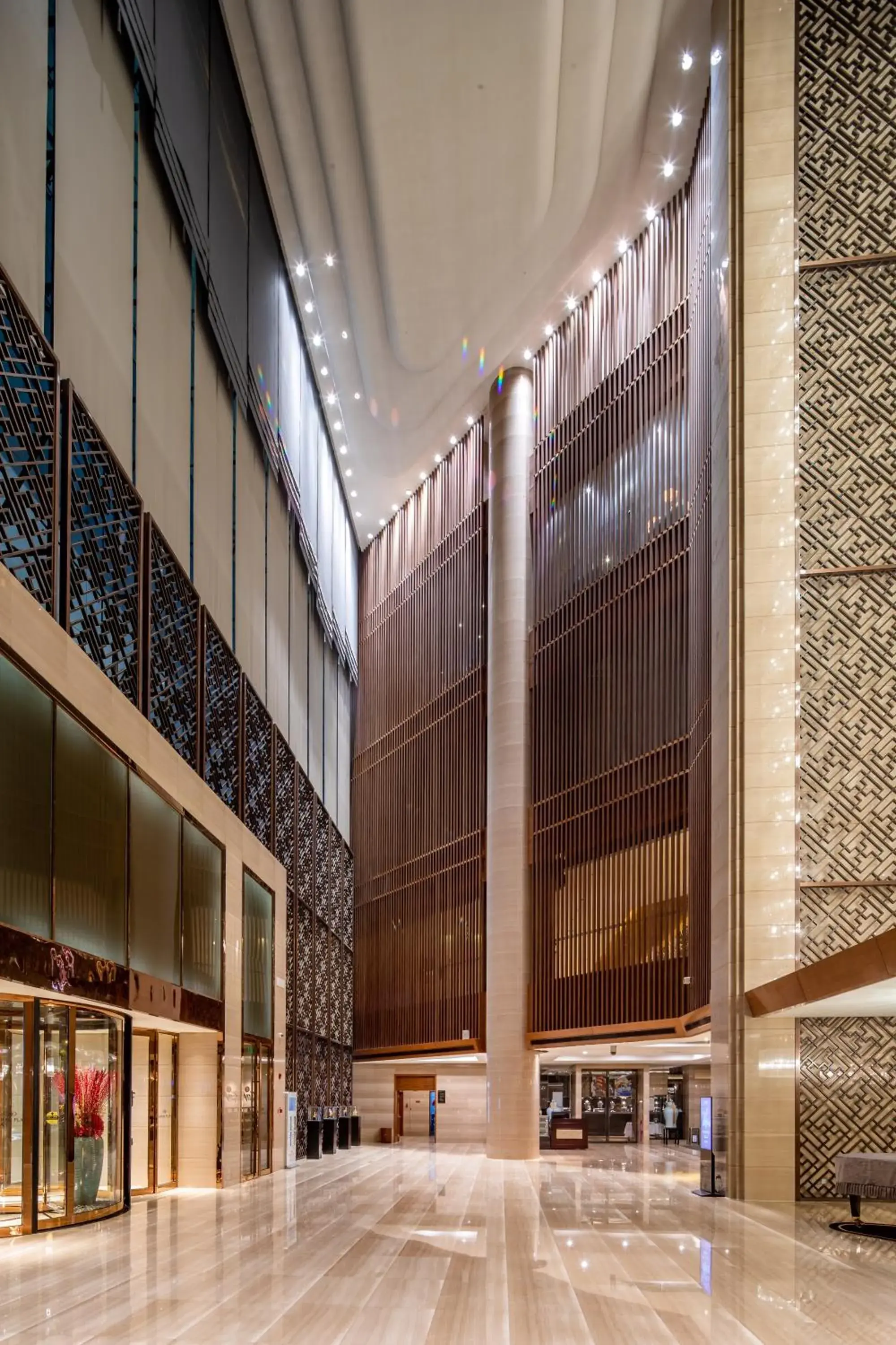 Property building in Crowne Plaza Xi'an by IHG Property building in Crowne Plaza Xi'an by IHG