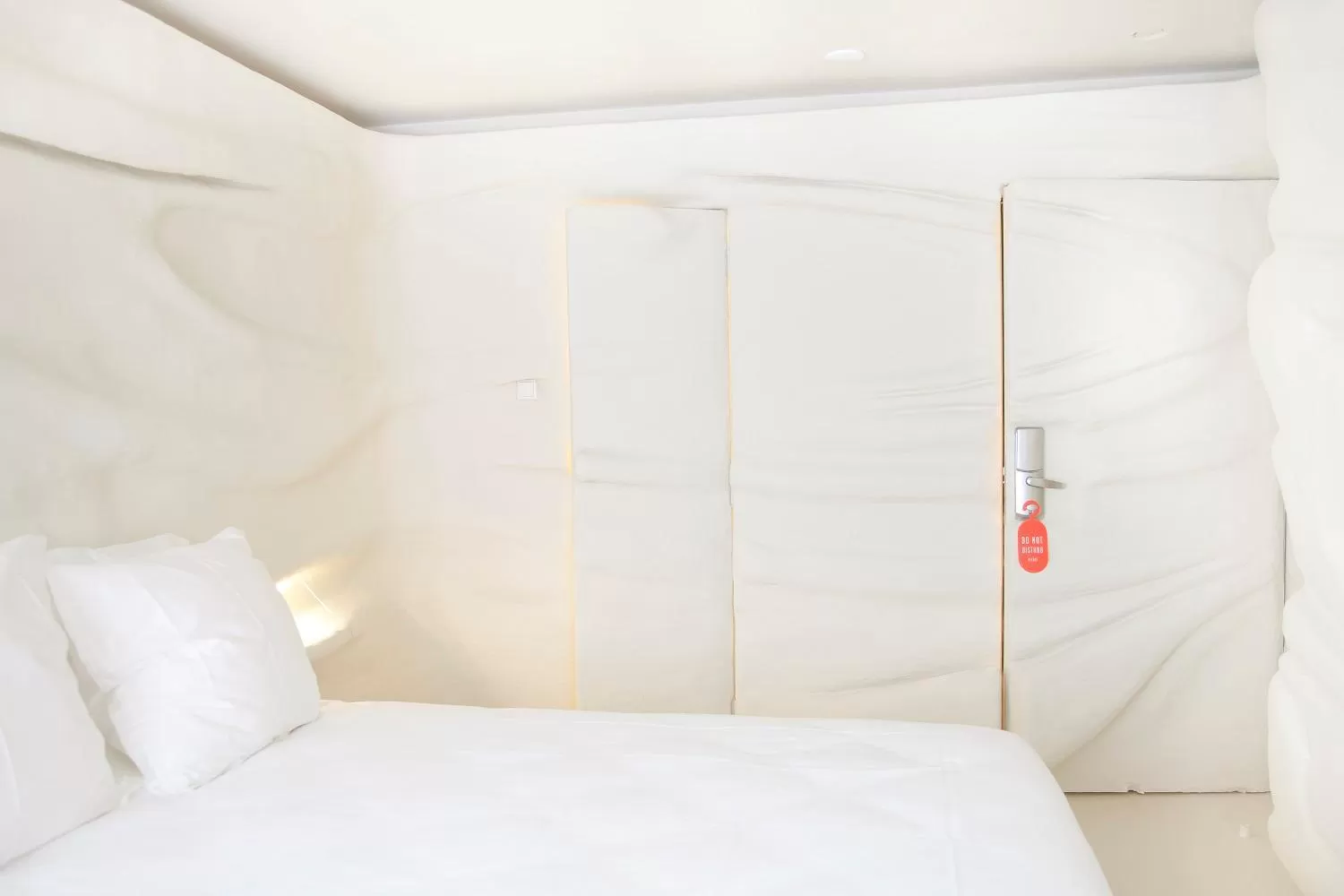 Bed in Hotel The Exchange