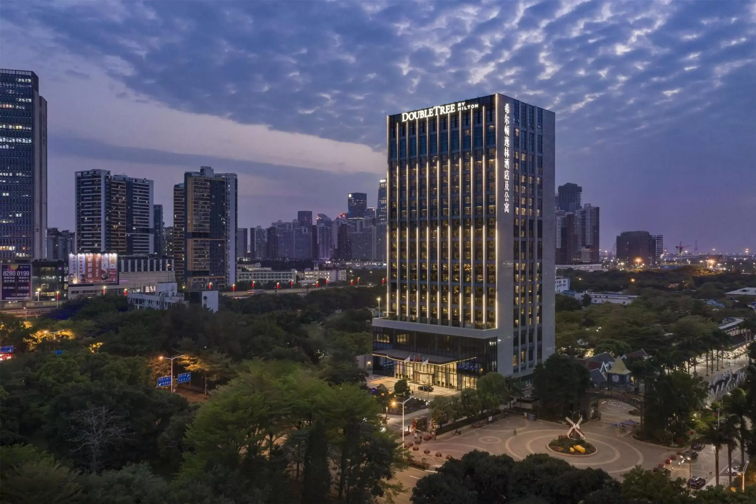 Property building in DoubleTree By Hilton Shenzhen Nanshan Hotel & Residences