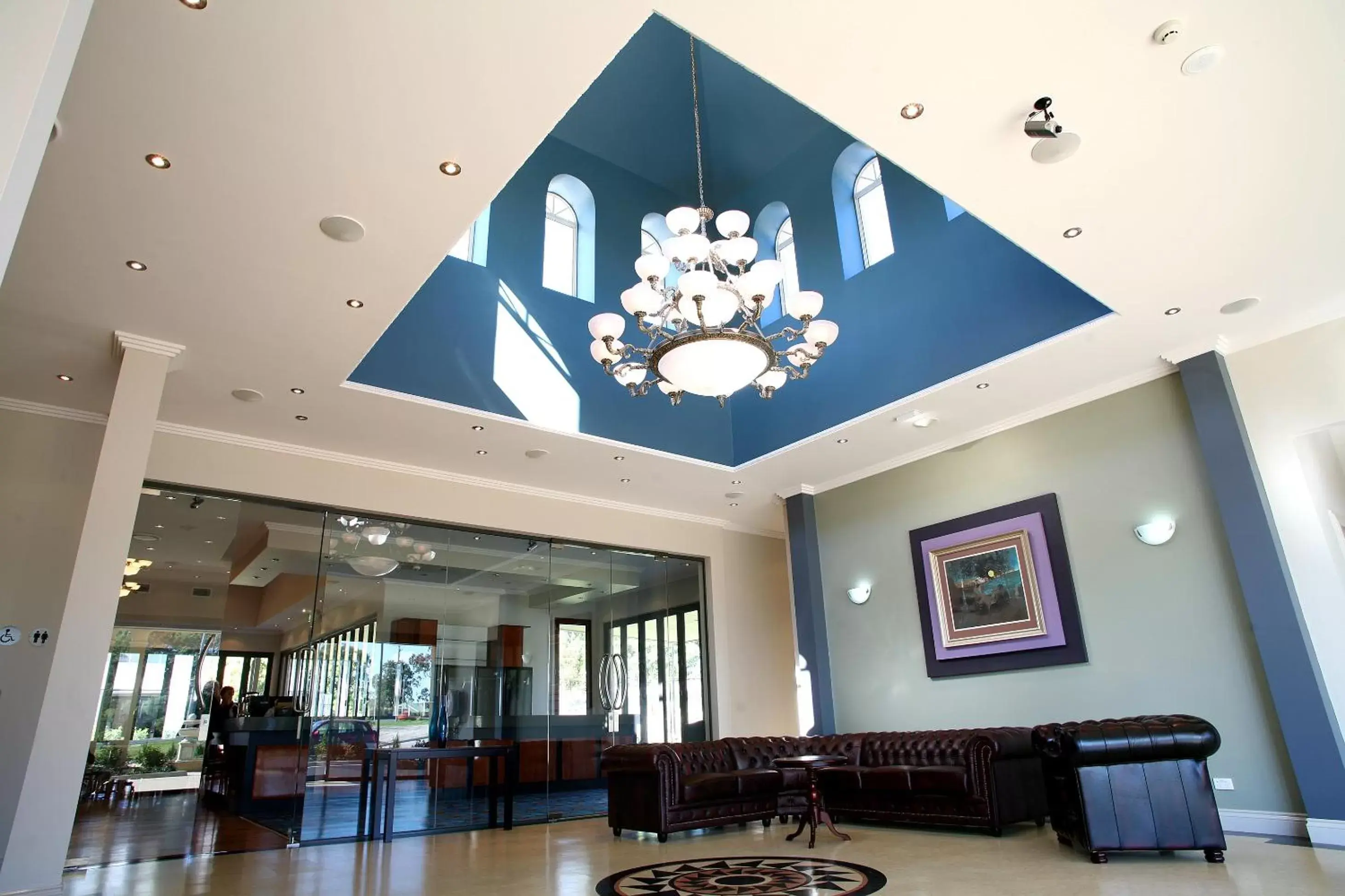 Lobby or reception in Shangri-La Gardens Lobby or reception in Shangri-La Gardens