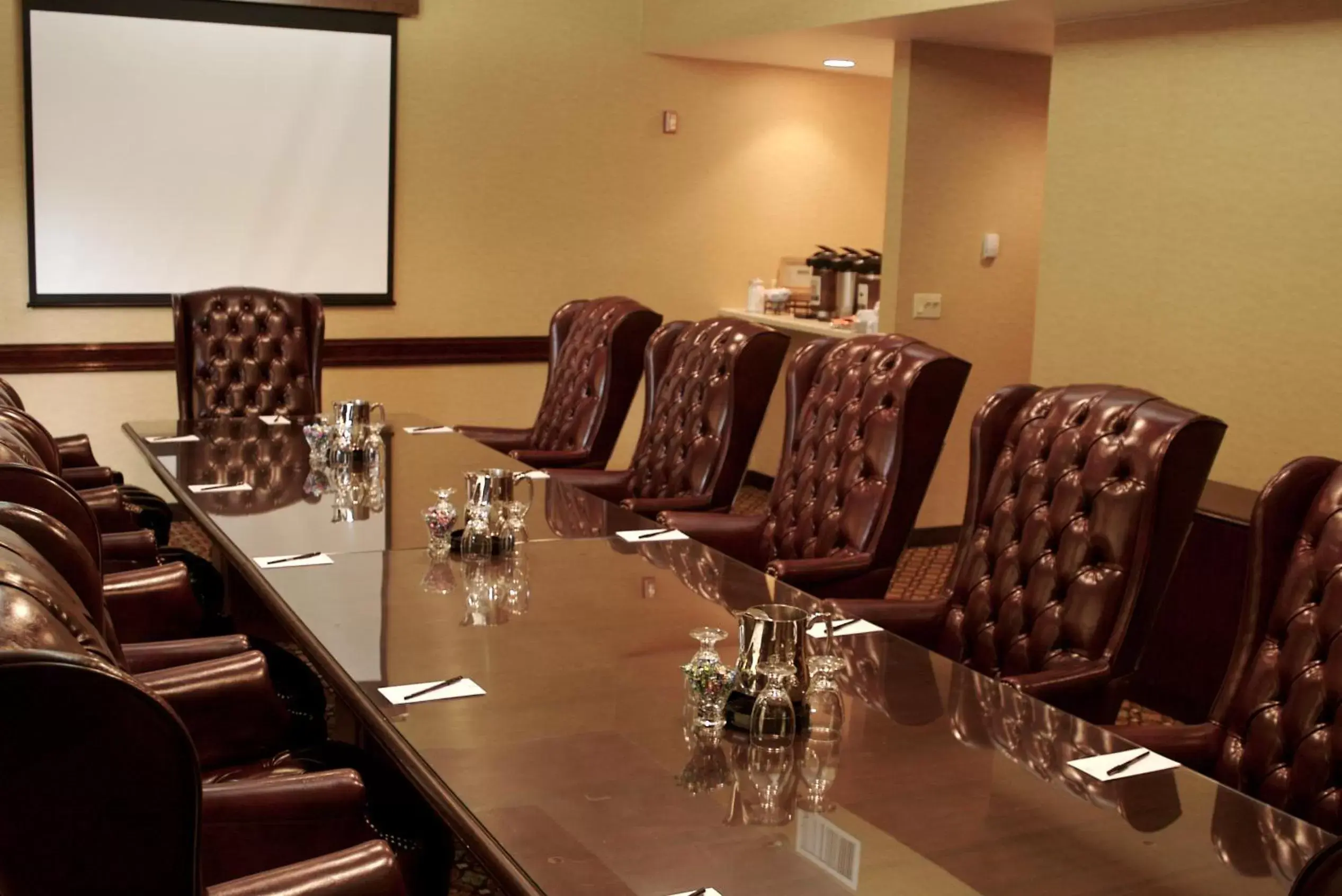 Meeting/conference room in Ontario Airport Hotel & Conference Center