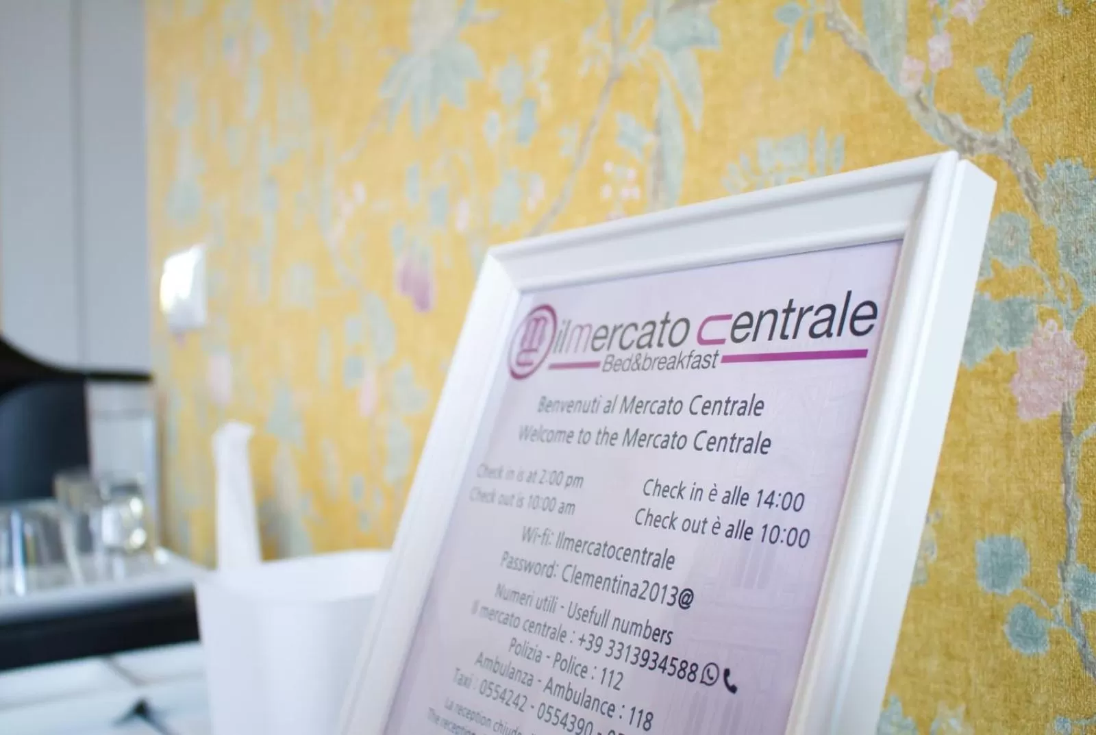 Bedroom in IL MERCATO CENTRALE B and B