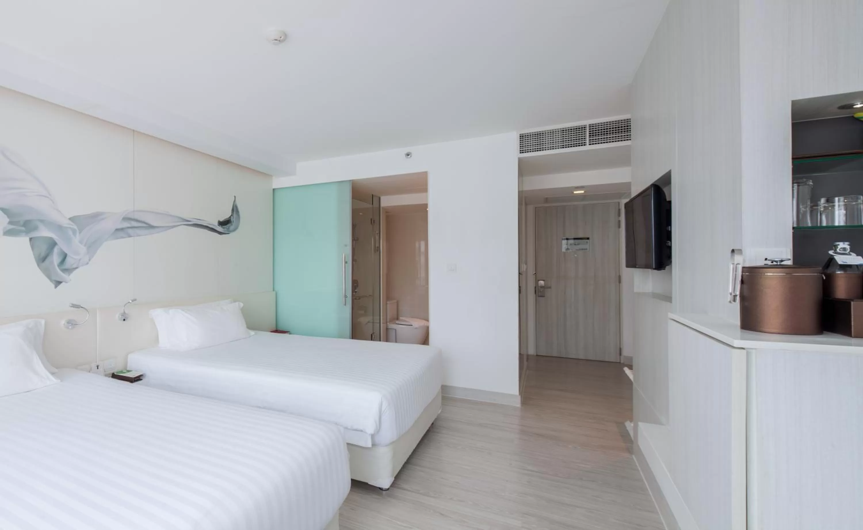 Bed in Centara Watergate Pavilion Hotel Bangkok