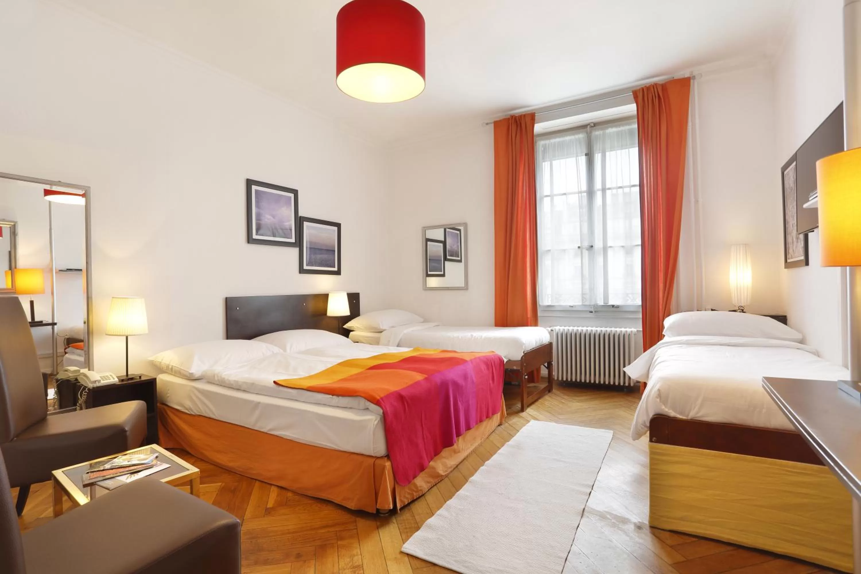 Photo of the whole room, Bed in Hotel Tor