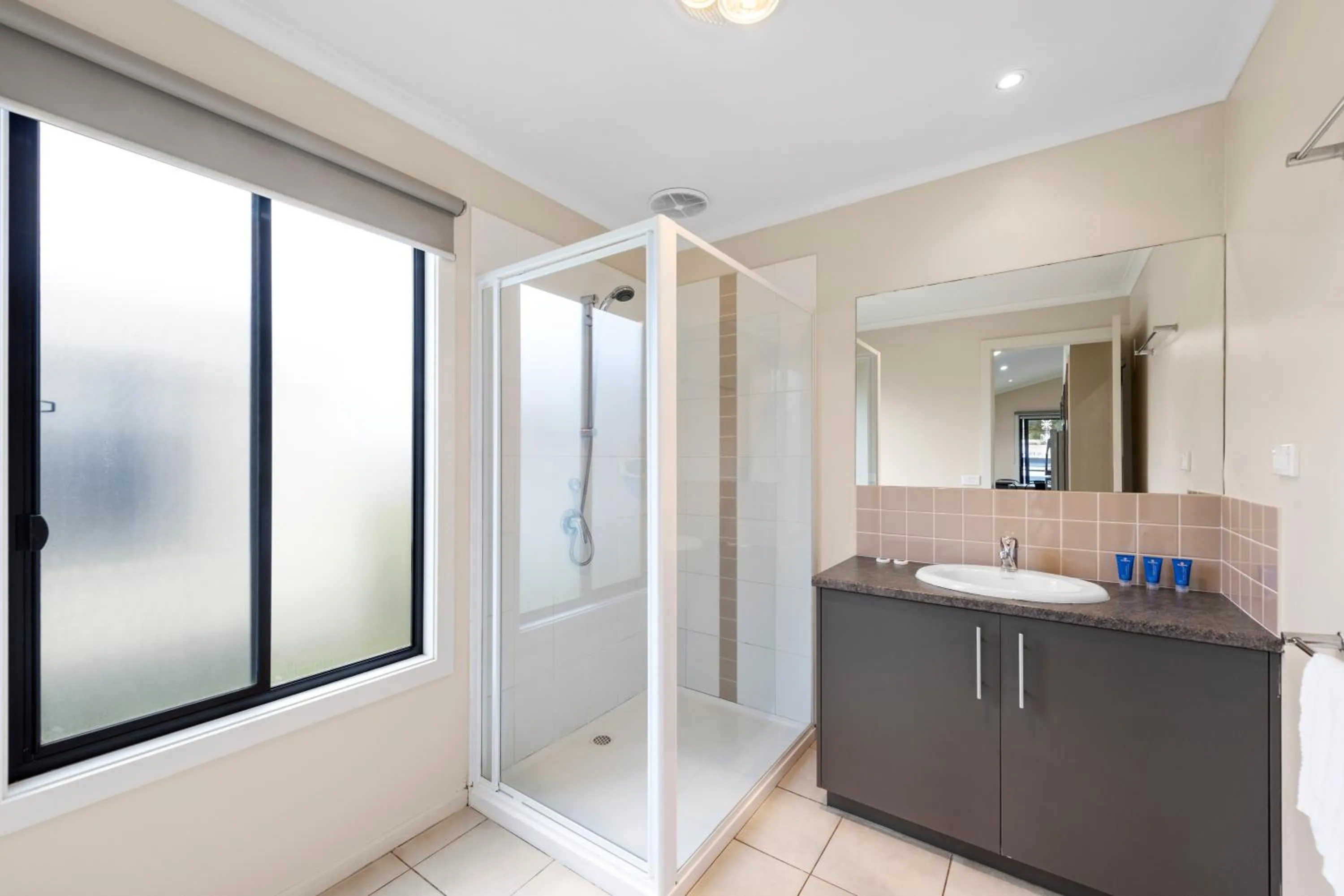 Bathroom in Discovery Parks - Geelong