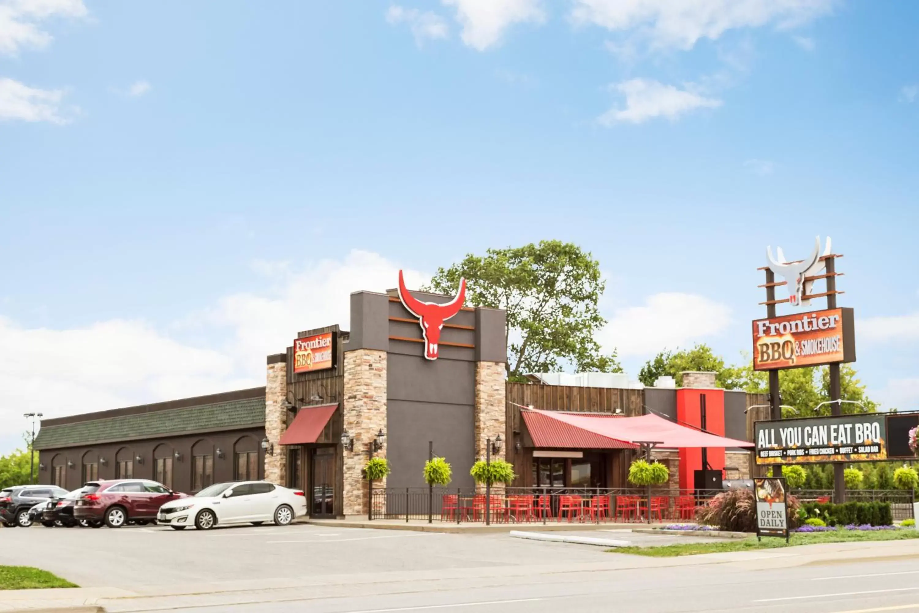 Restaurant/places to eat, Property Building in Days Inn by Wyndham Fallsview