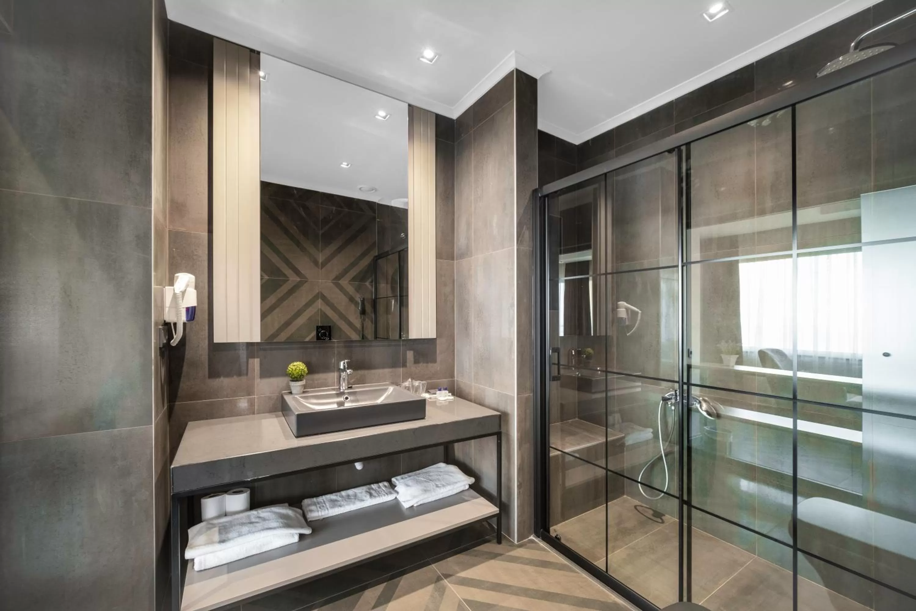 Bathroom in Riviera Hotel & Spa