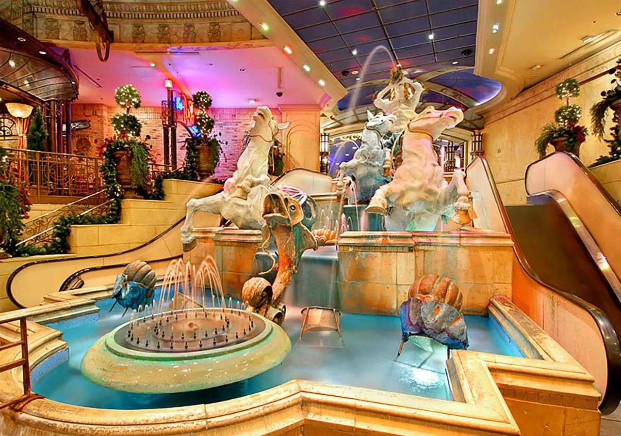 Decorative detail in Eldorado Reno, A Caesars Destination