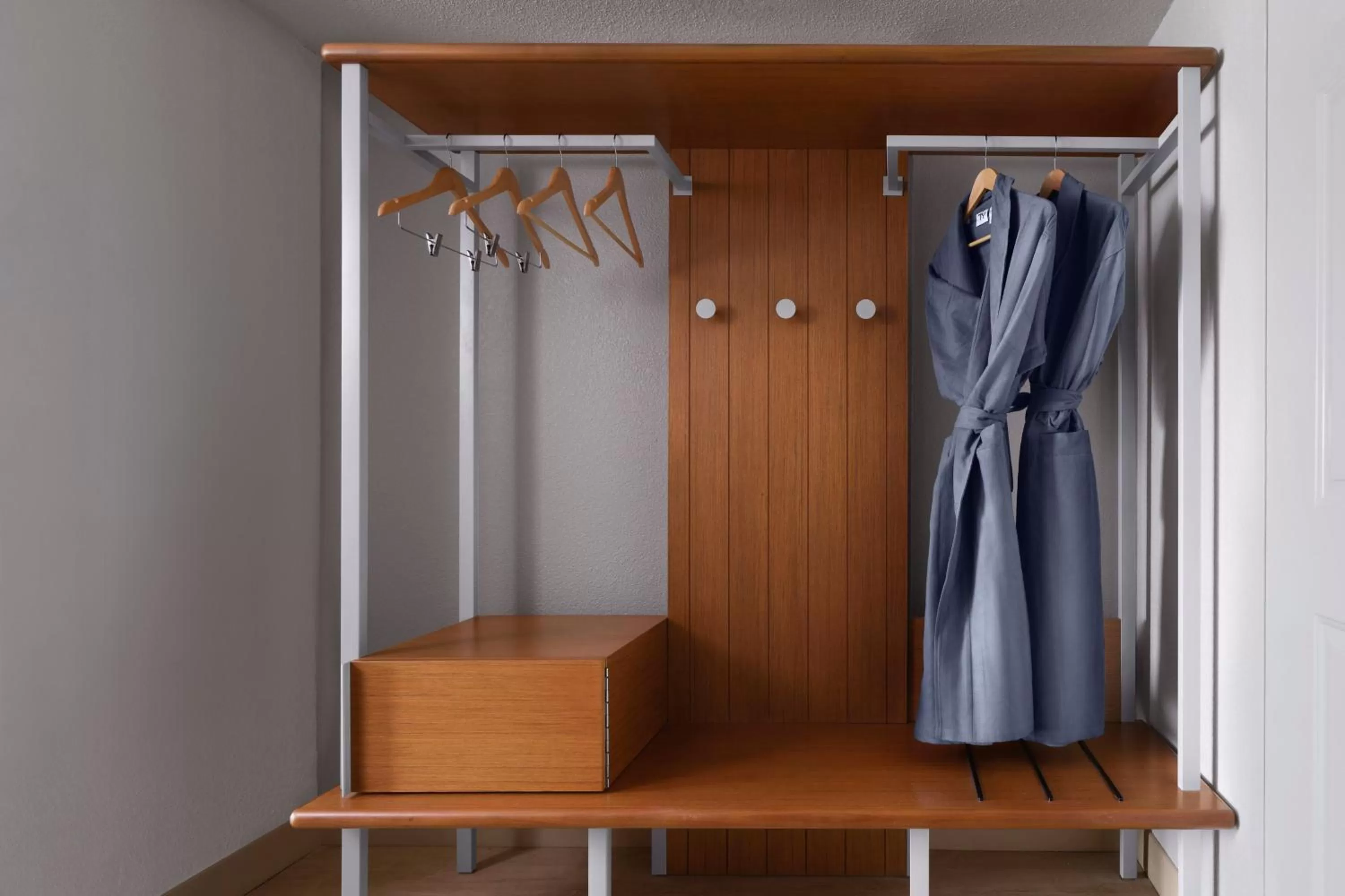 Photo of the whole room in Marriott Hutchinson Island Beach Resort, Golf & Marina