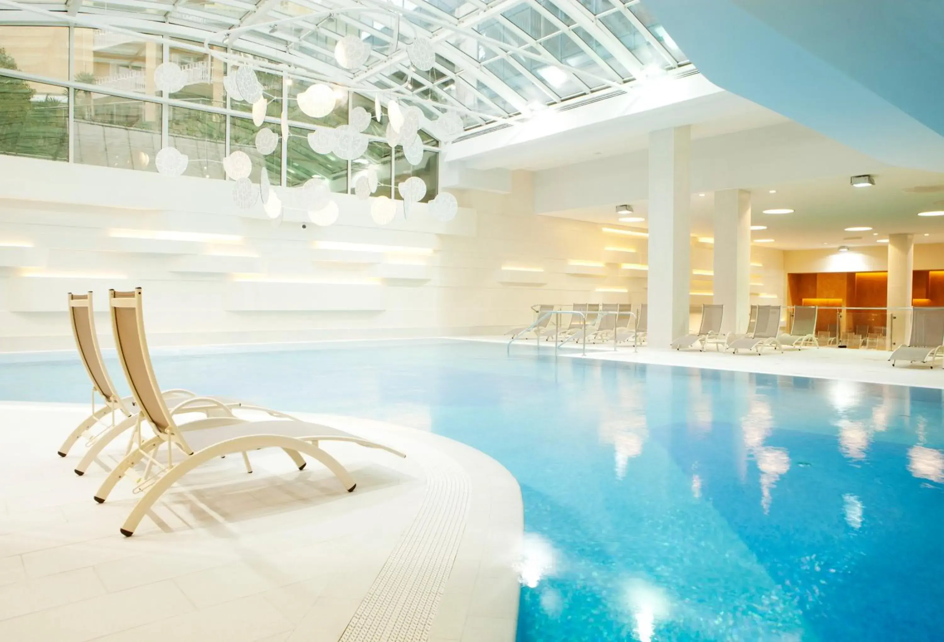 Swimming pool in Hotel Neptun - Terme & Wellness Lifeclass Swimming pool in Hotel Neptun - Terme & Wellness Lifeclass