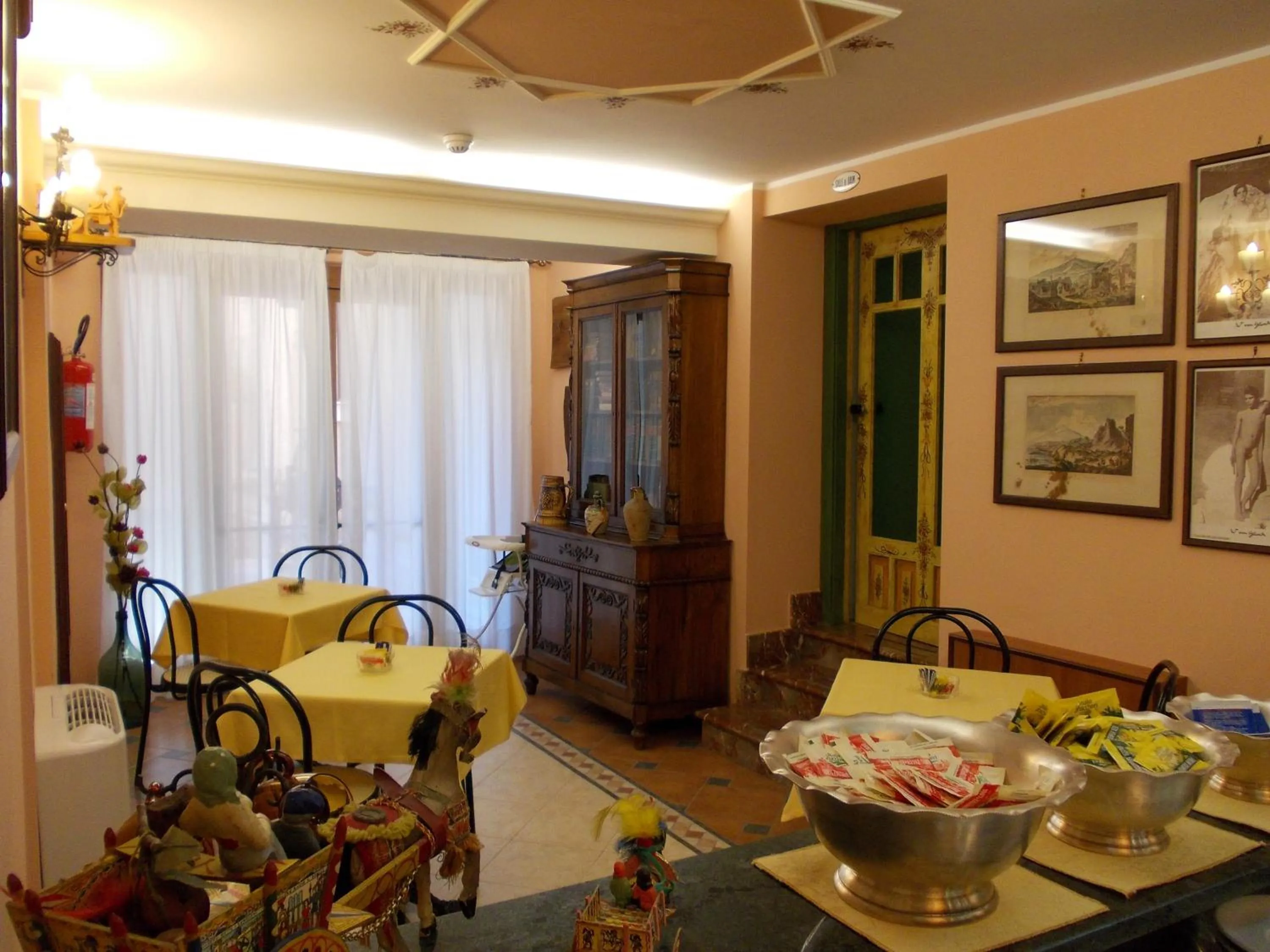 Lounge or bar in Hotel Victoria