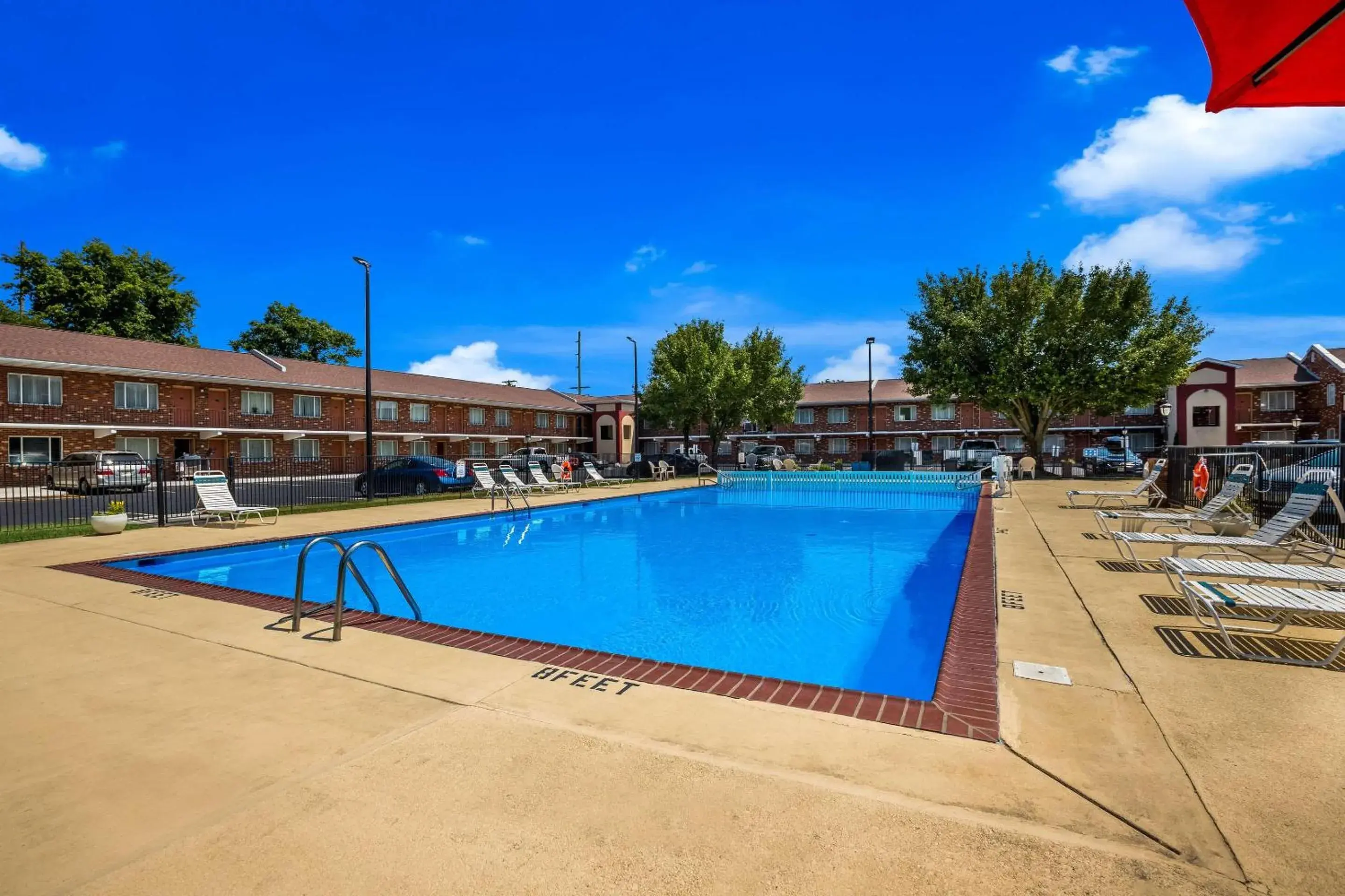 Swimming Pool in Suburban Studios Millville