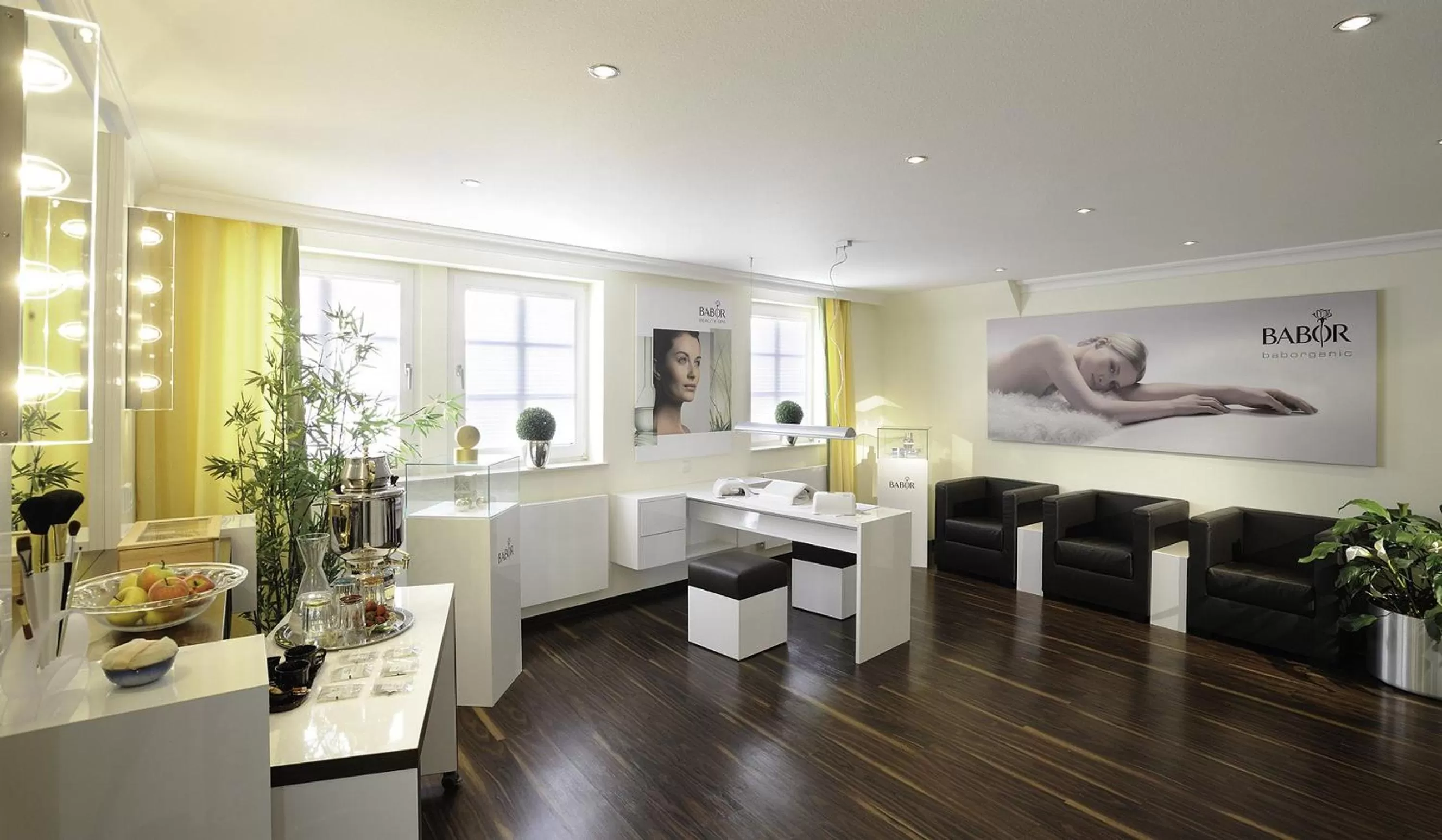 Decorative detail in Hotel Bayerischer Hof