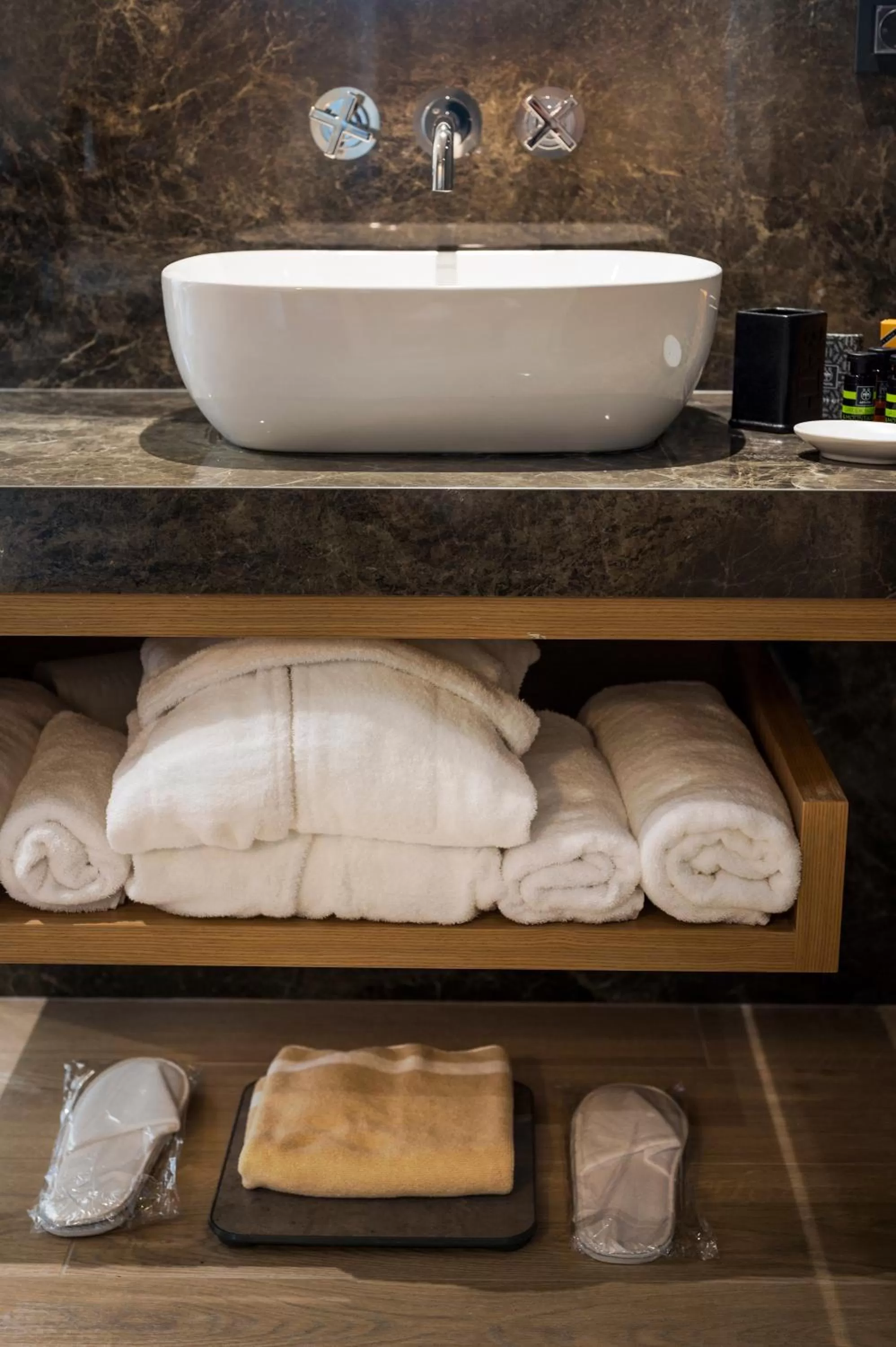 Photo of the whole room in Hyperion City Hotel & Spa