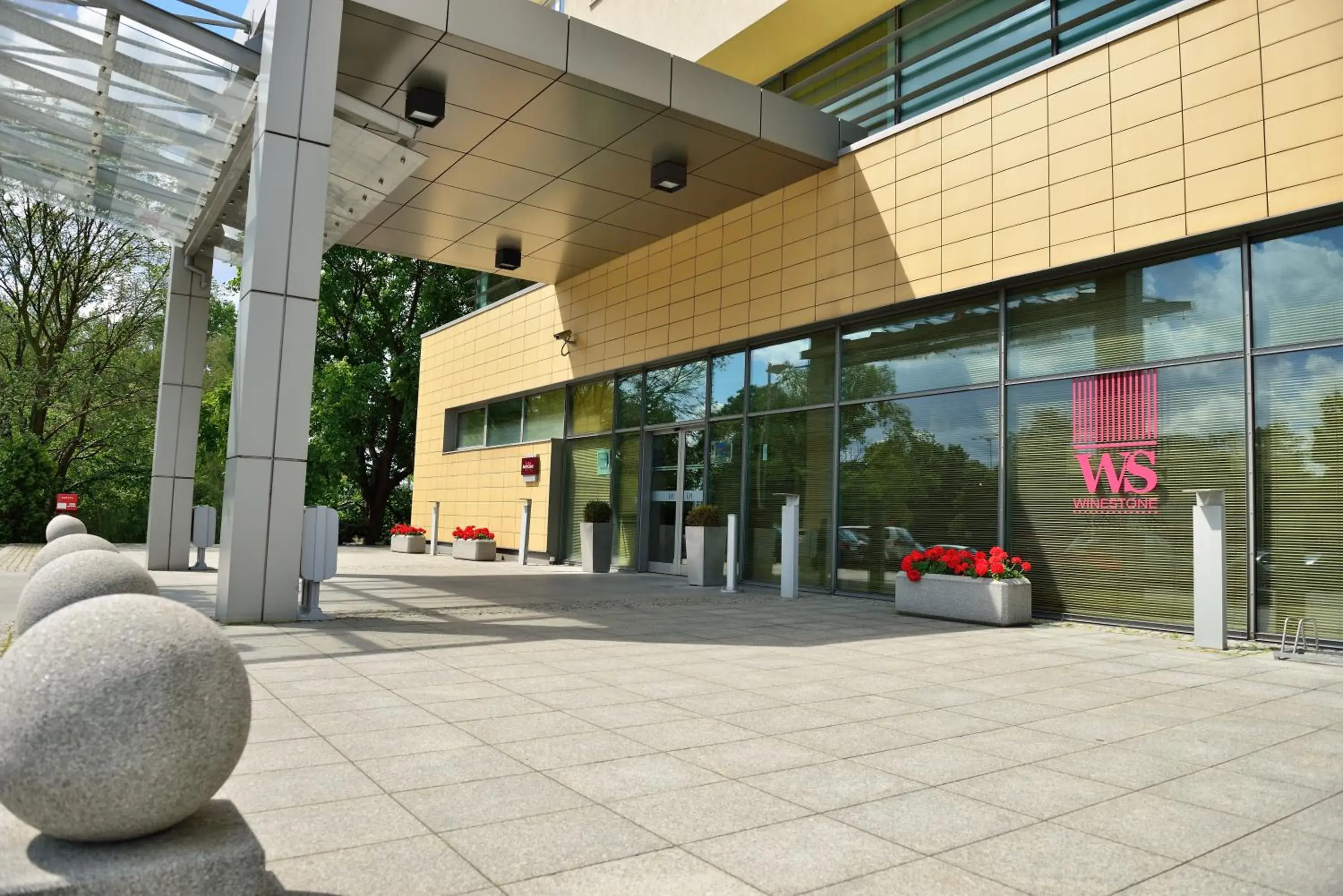 Facade/entrance in Hotel Mercure Toruń Centrum Facade/entrance in Hotel Mercure Toruń Centrum