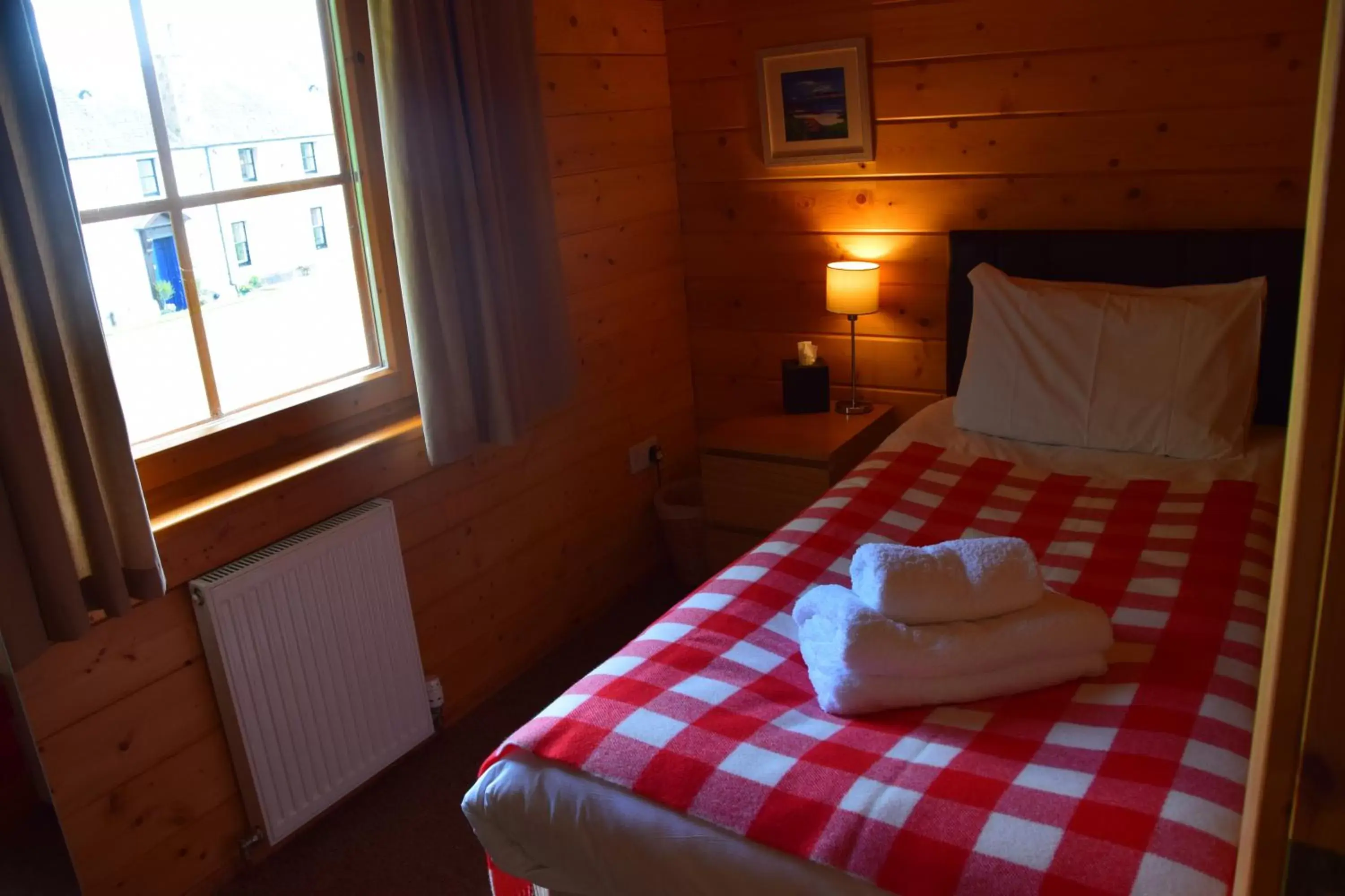 Bed in Saplinbrae Hotel and Lodges