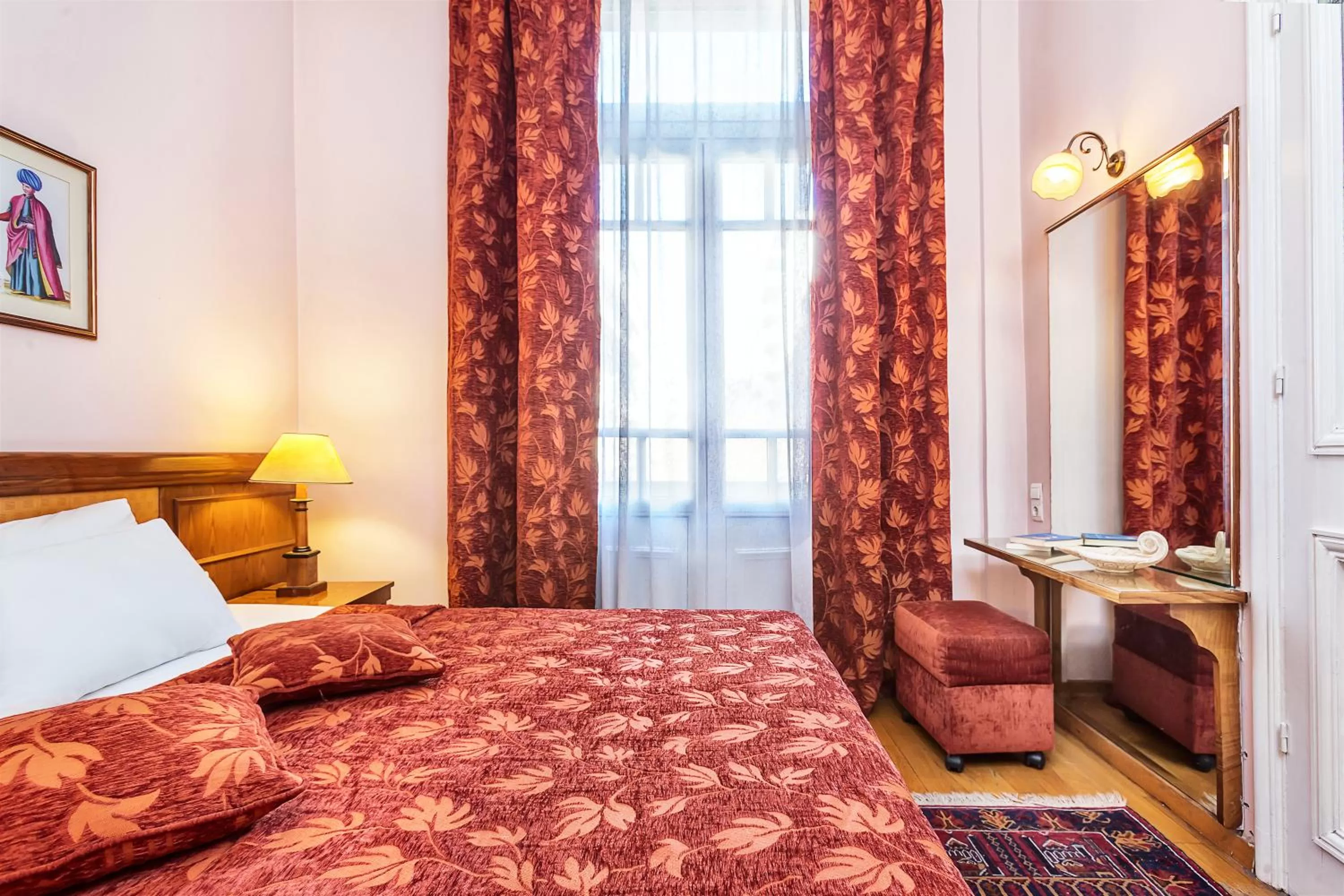 Bedroom, Bed in Minerva Premier Hotel