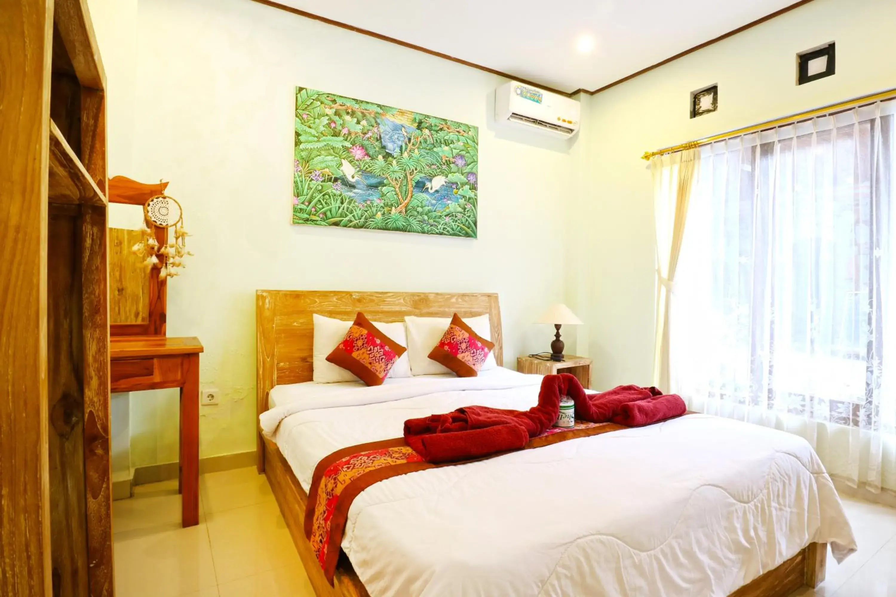 Bed in Aurora House Ubud