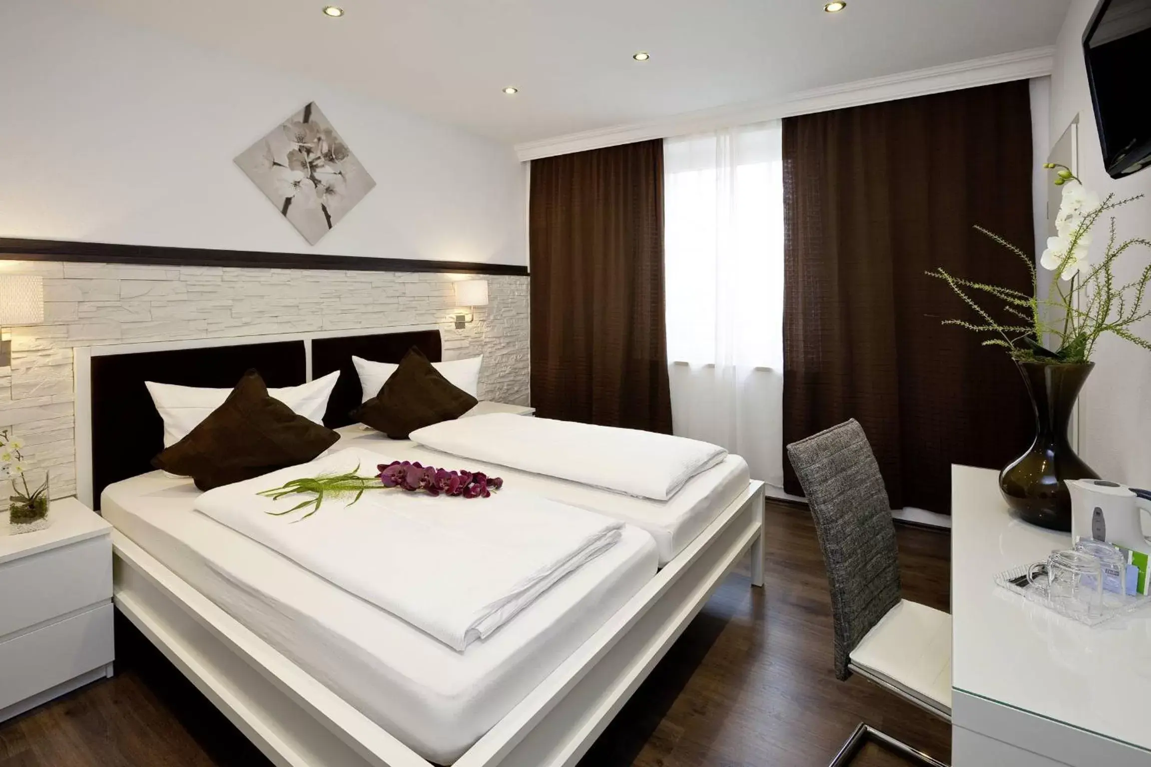 Classic Double Room in City Apart Hotel Füssen Classic Double Room in City Apart Hotel Füssen