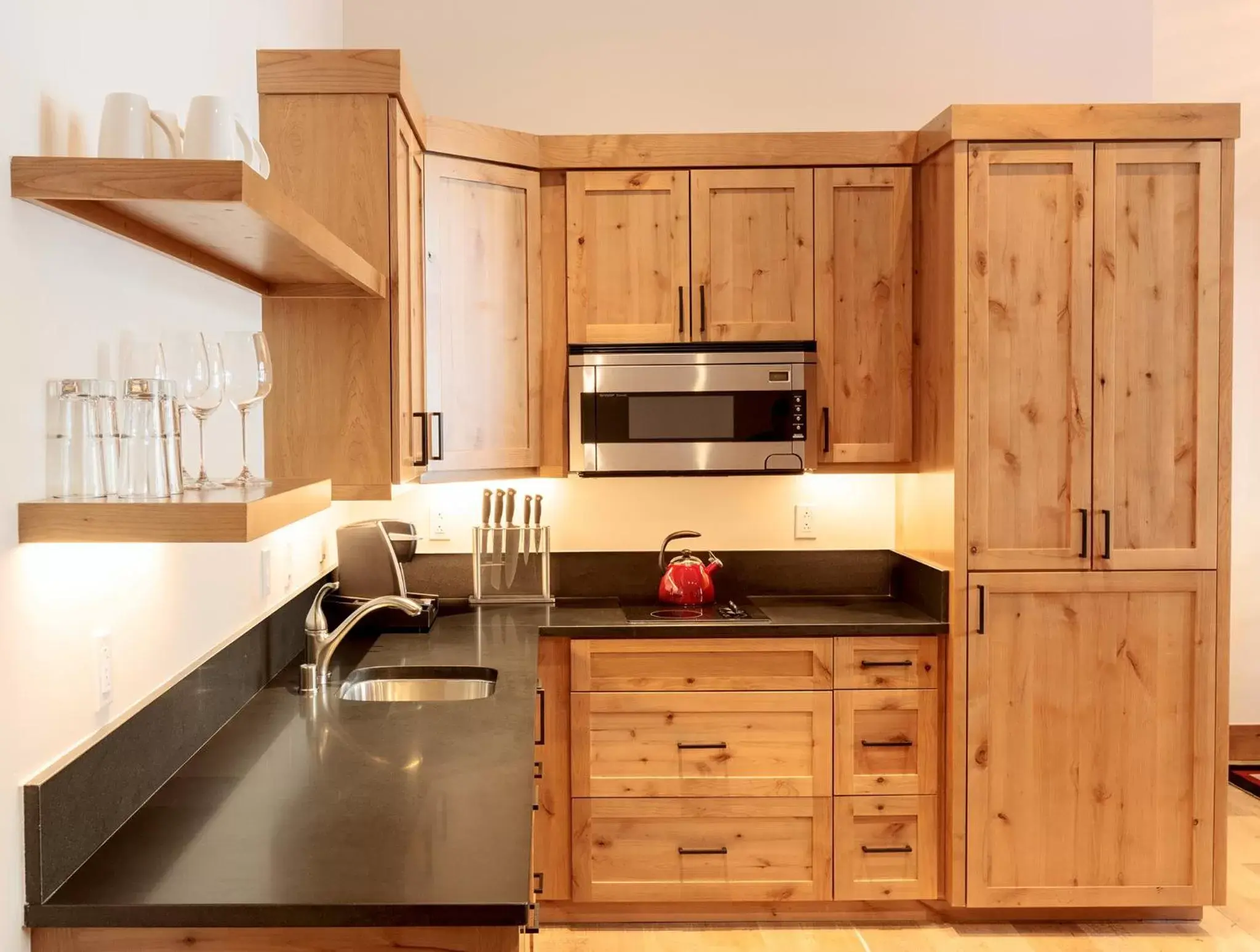 Kitchen or kitchenette, Kitchen/Kitchenette in The Blake at Taos Ski Valley