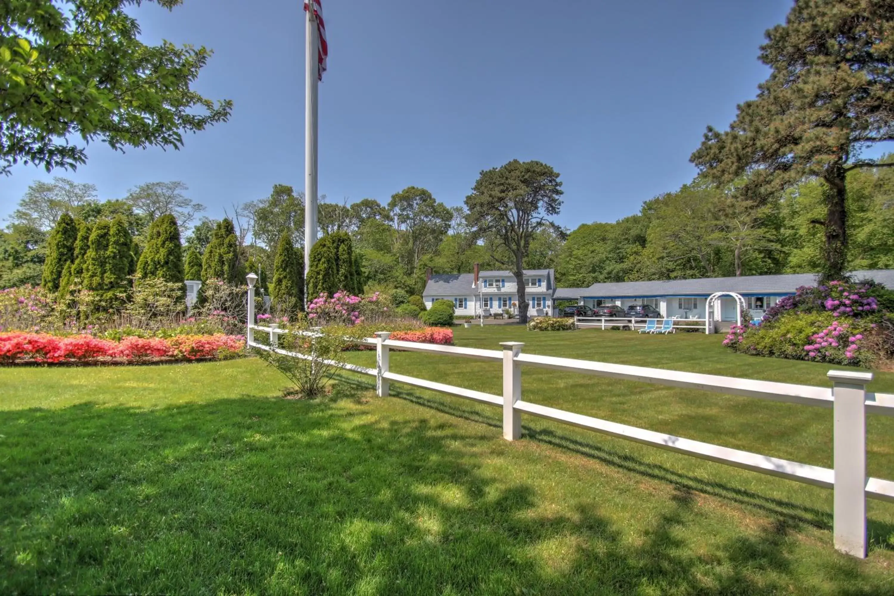 Natural landscape, Garden in Sandy Neck Motel